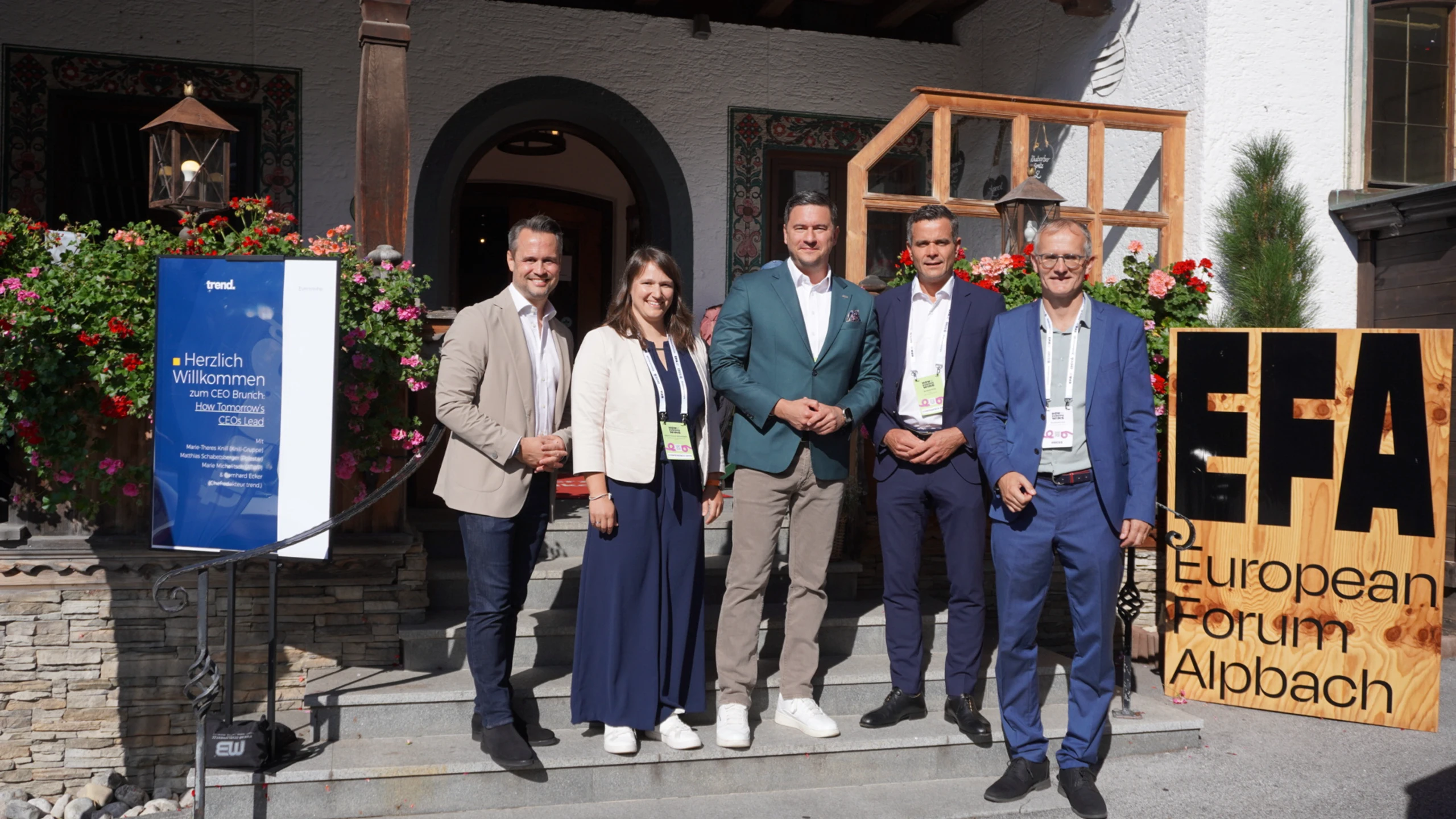 Polestar-Österreich-CEO Matthias Schabetsberger, Wirtschaftsprüferin Marie-Theres Micheltisch, trend-CEO Ralf Six, Enery-CEO Richard König und trend-Chefredakteur Bernhard Ecker (v.l.)