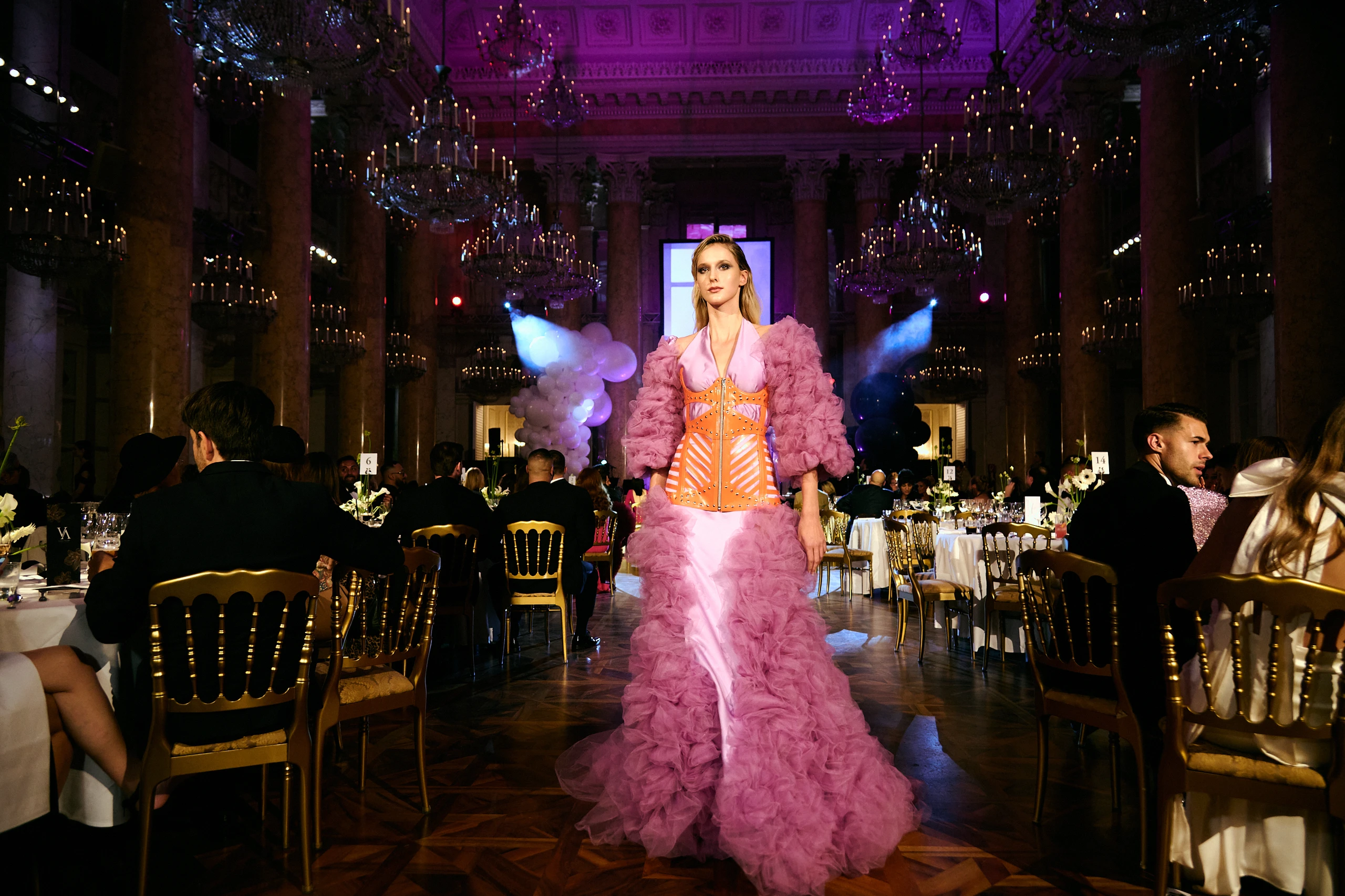 © Jakob Kotzmuth Blurred image background