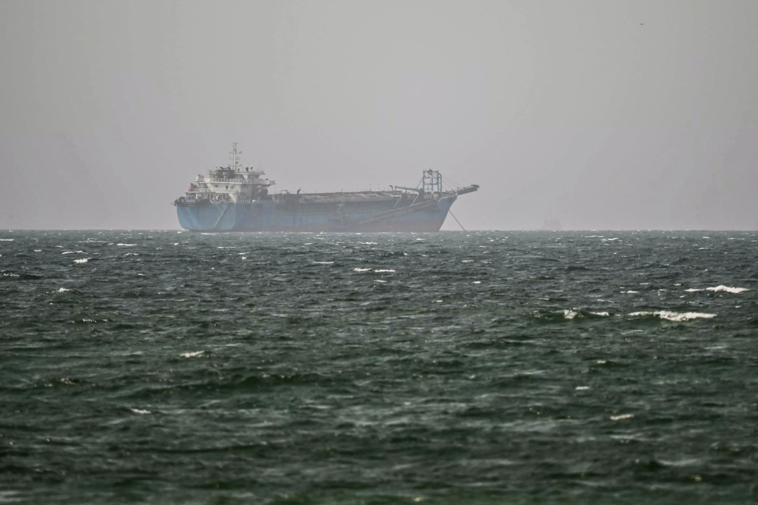 Meerenge für den globalen Handel mit Öl, Gas und Dünger essenziell
