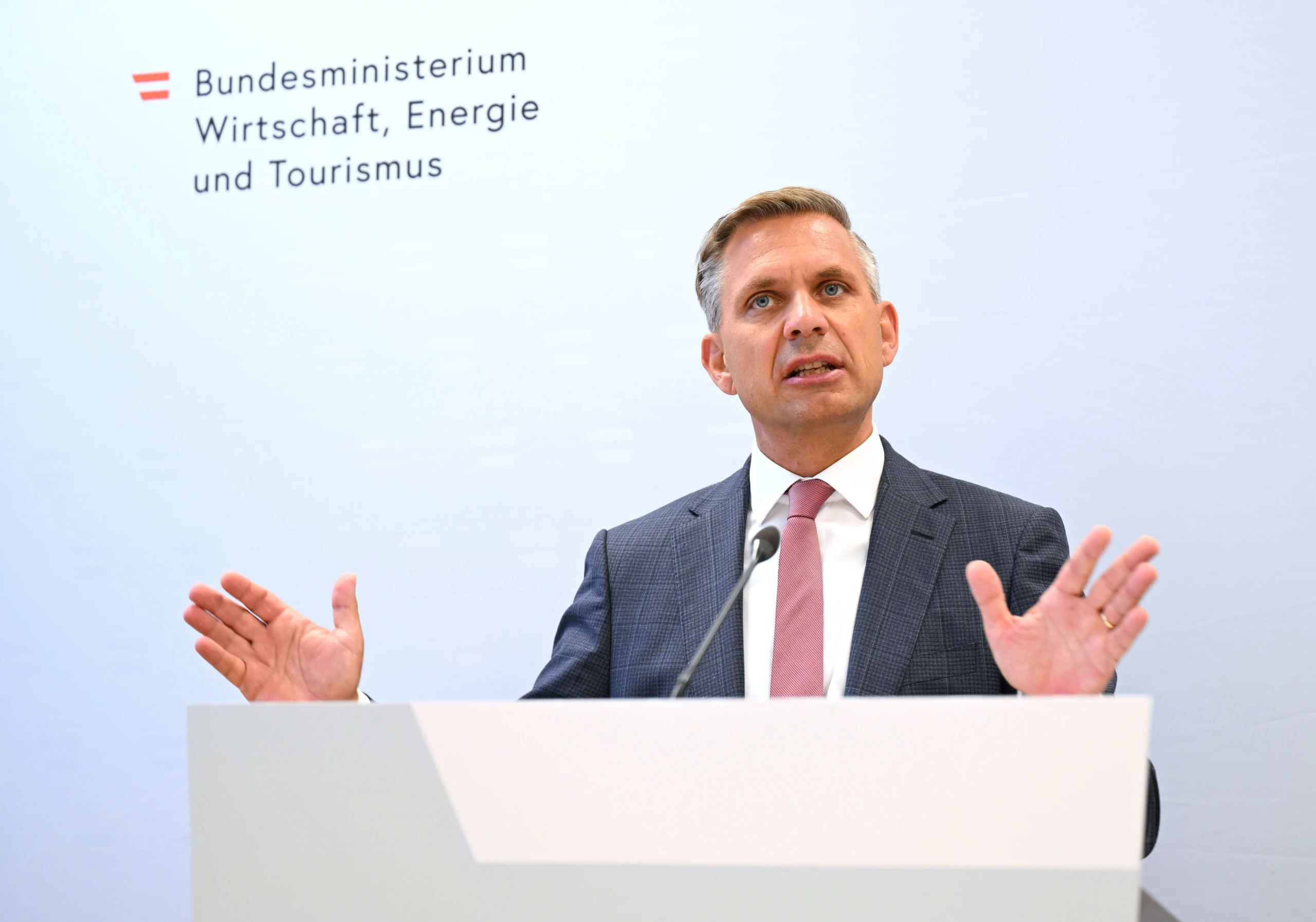 Schlüsseltechnologien: 60-Millionen-Paket für Leitbetriebe