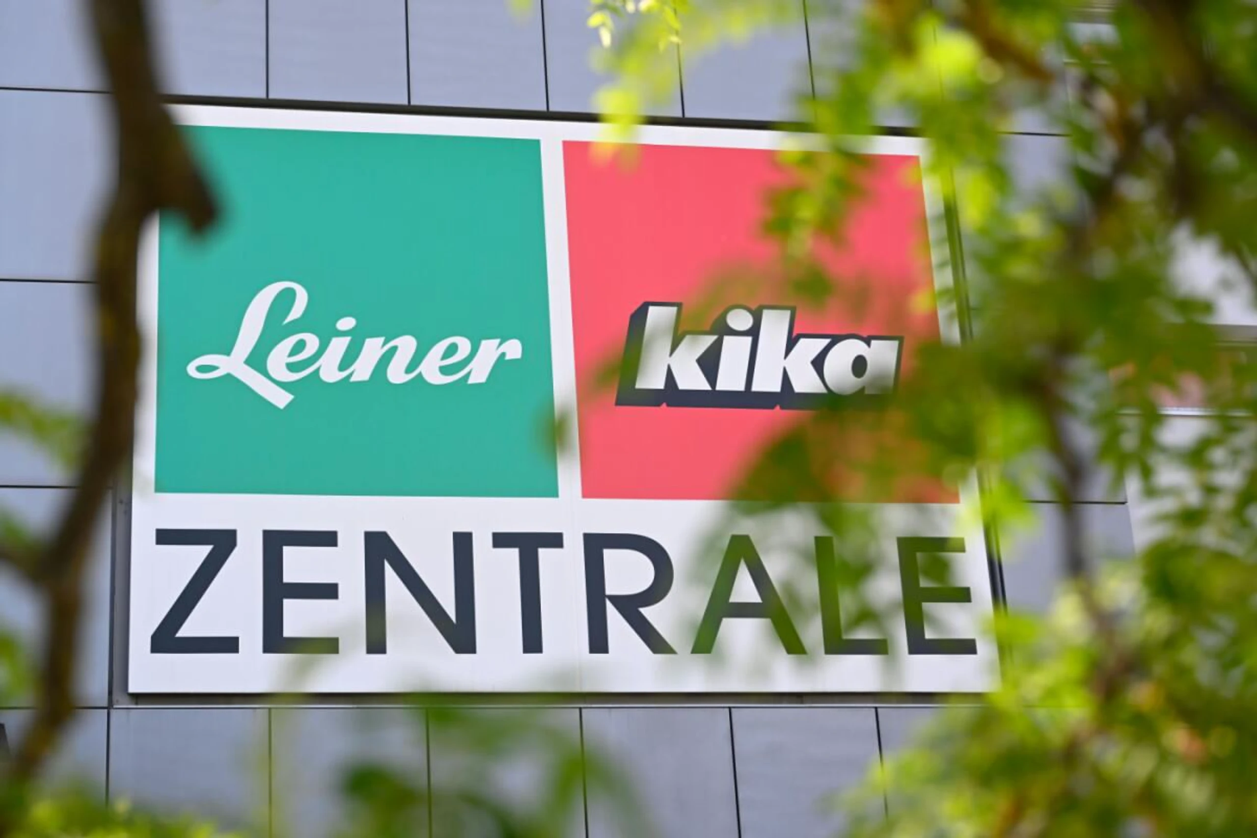 Ex-Kika/Leiner-Chef Wieser fordert Entlassung aus U-Haft
