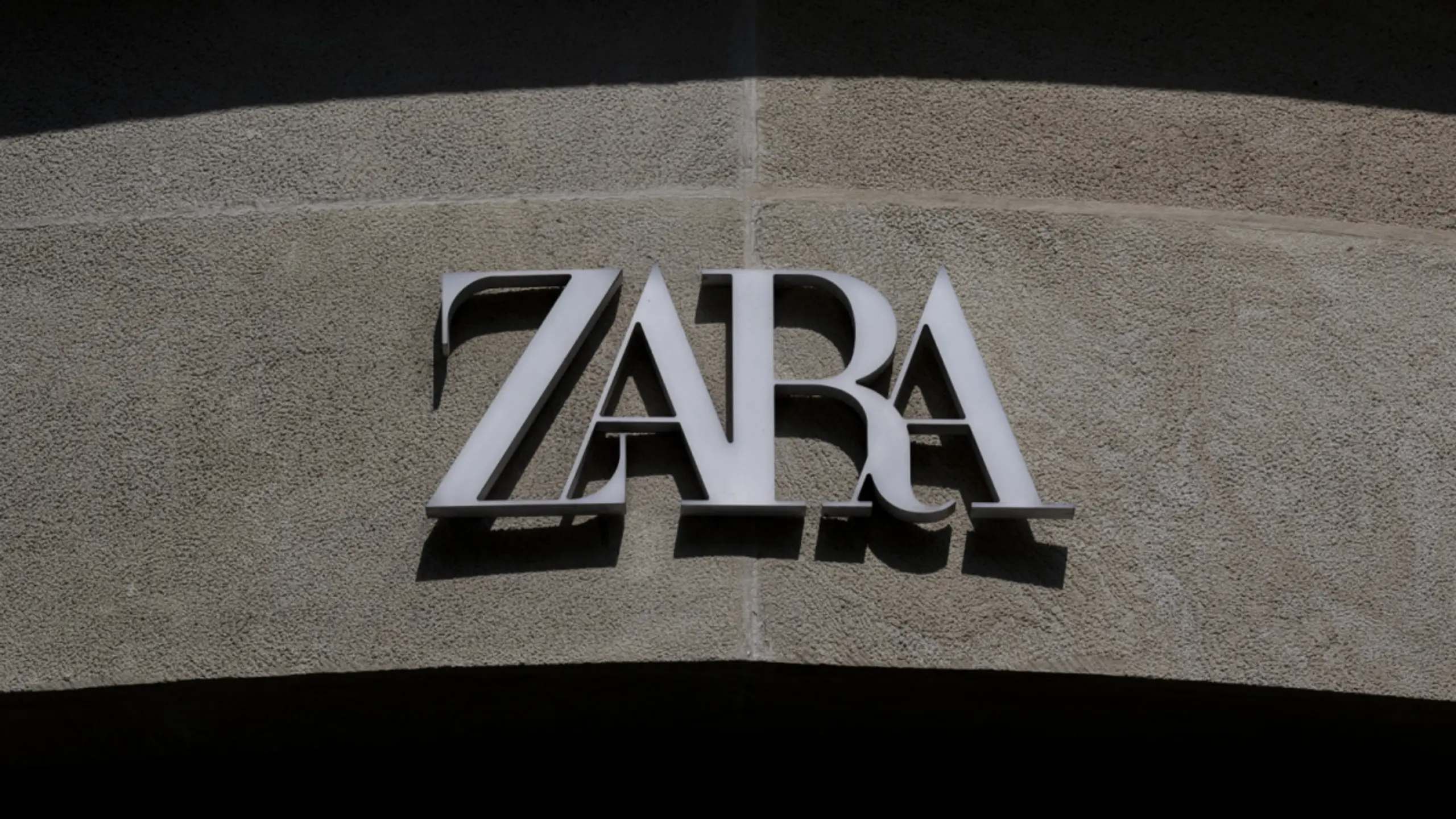 © AFP, MARTIN LELIEVRE, Apa Zuwächse bei Umsatz und Gewinn im ersten Halbjahr