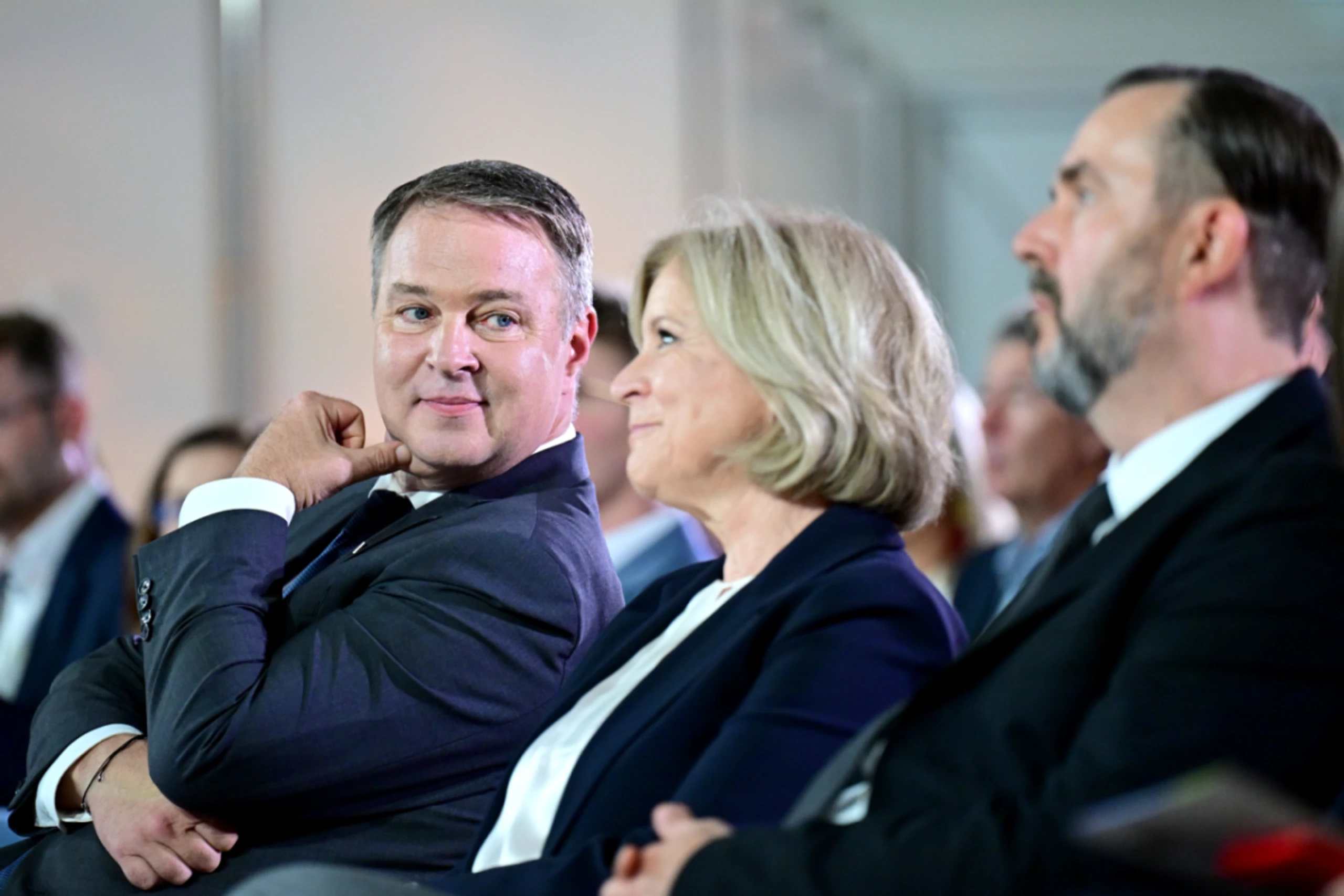 Medienminister Babler (l.), ORF-Chefin Thurnher und ihr Nachfolger Pig