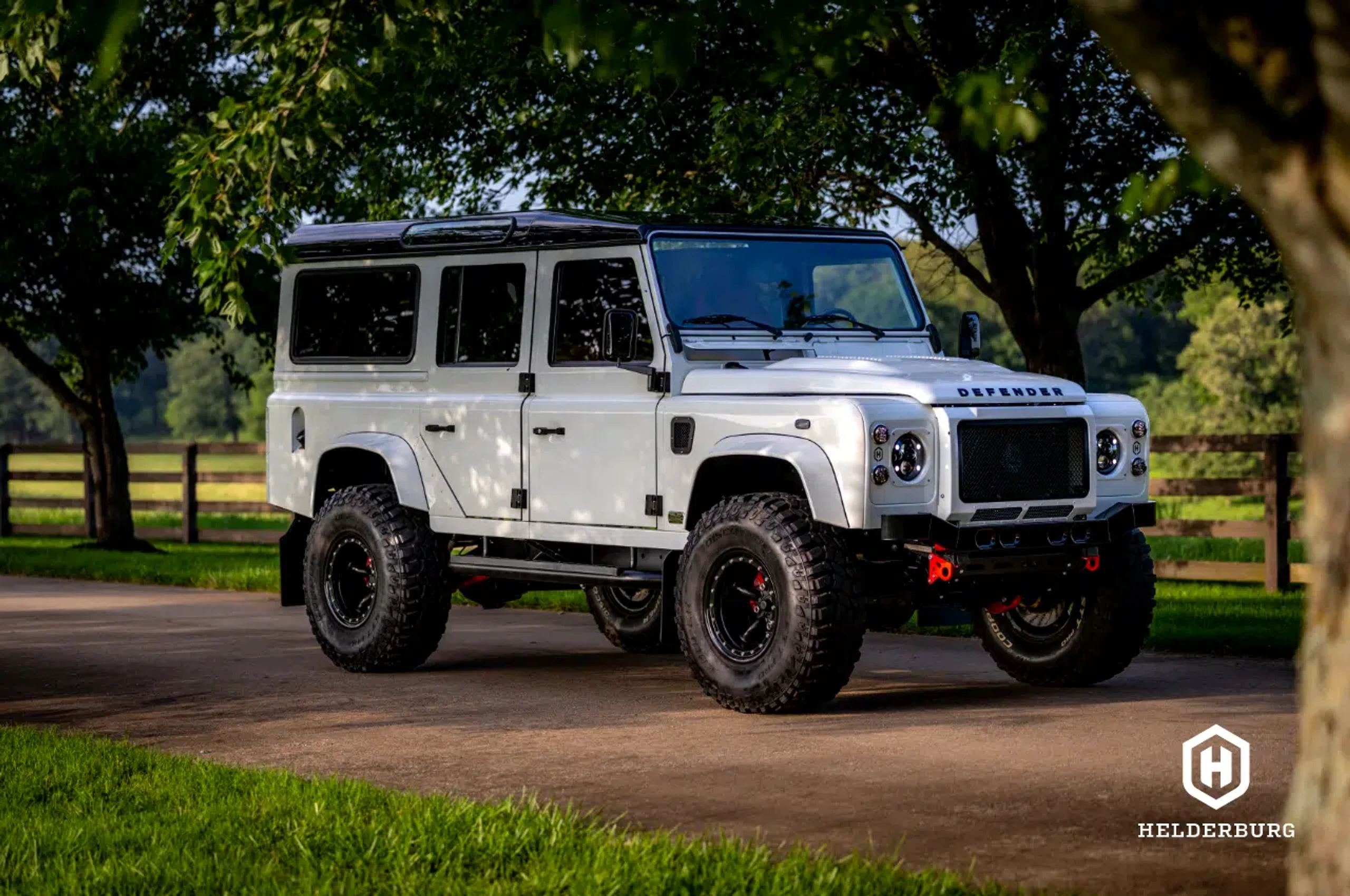 Der Land Rover Defender und der Maler aus dem 17. Jahrhundert