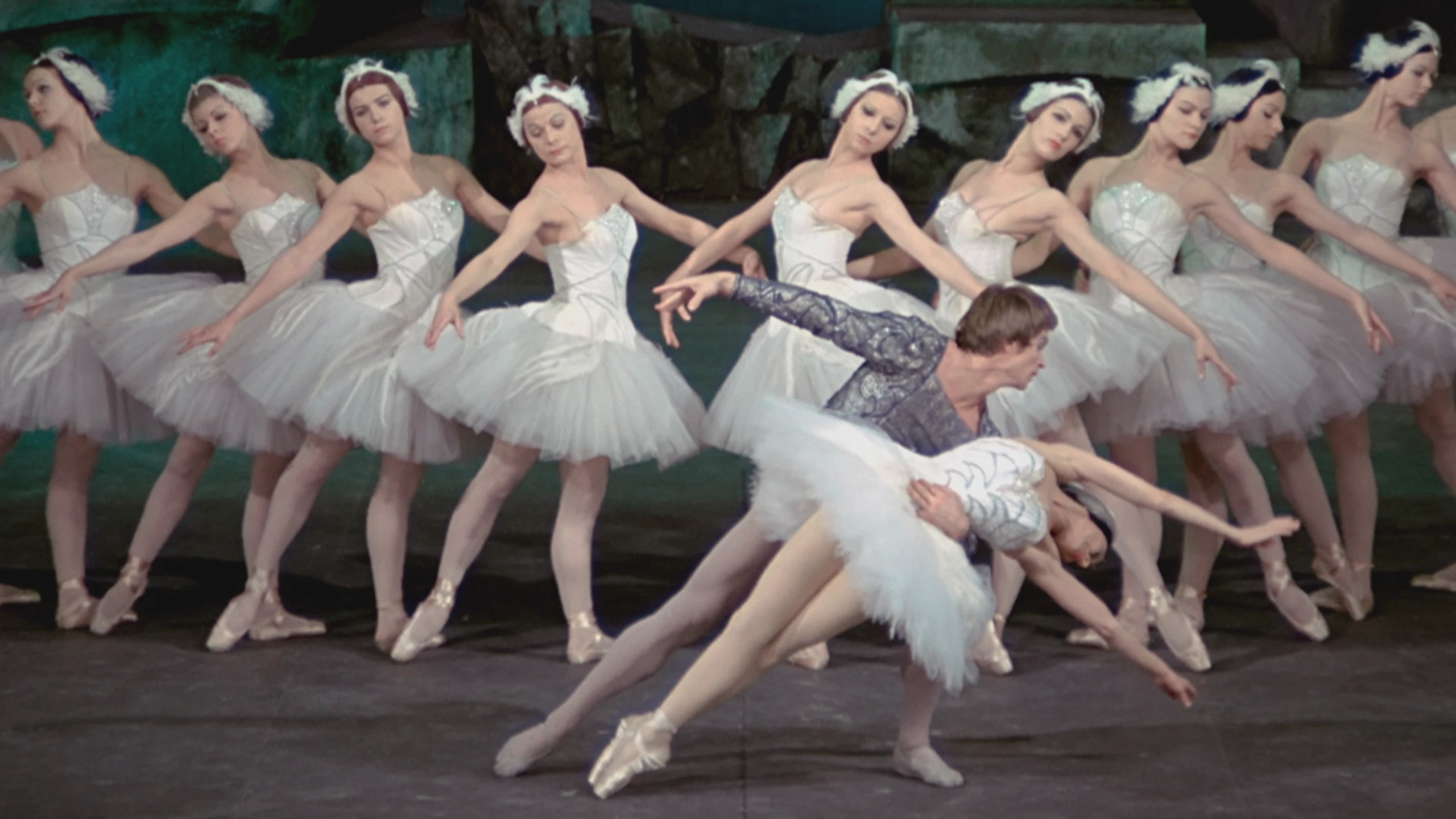 Swan Lake (The Royal Ballet)