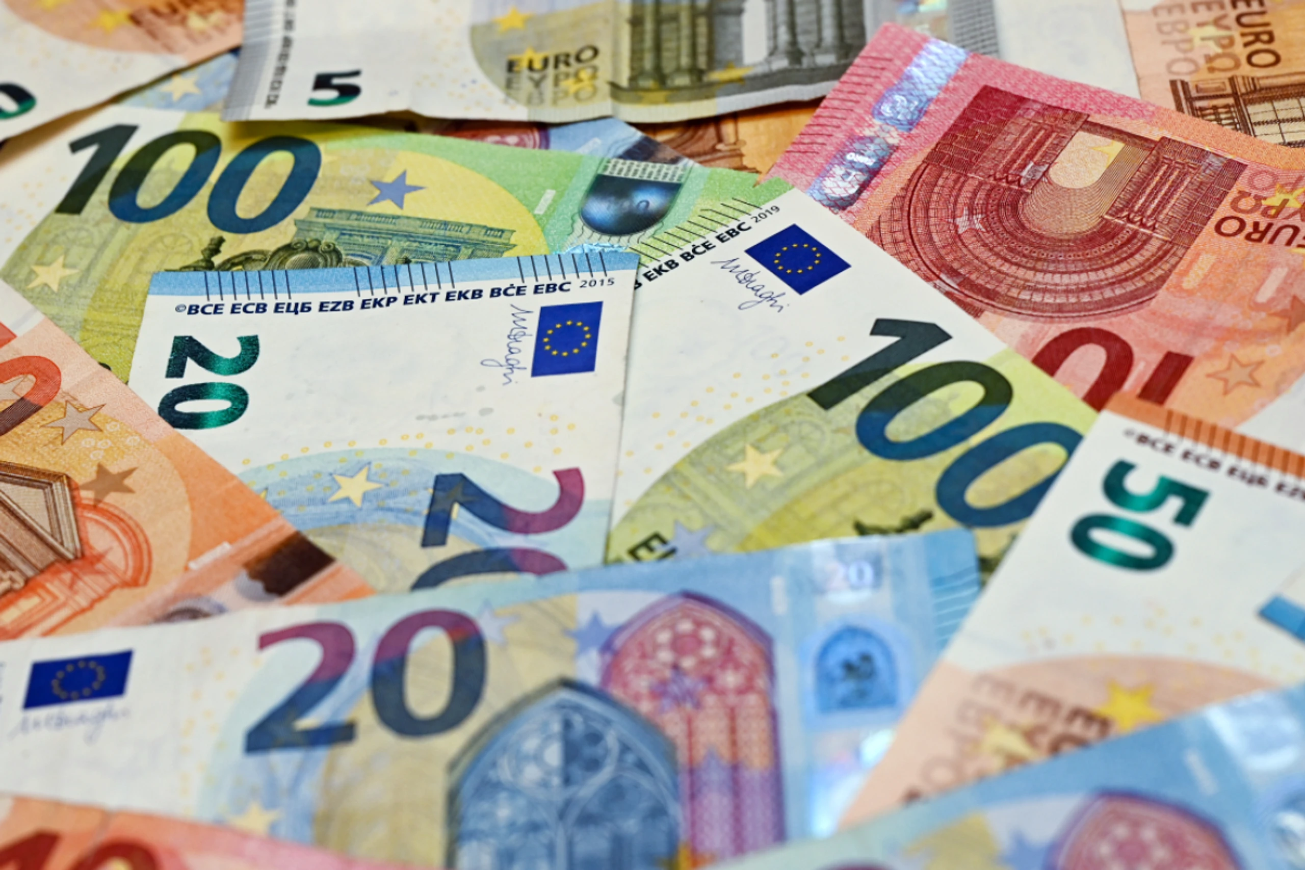 incaseof.law beziffert gebundenes Kapital auf 38 Prozent des BIP