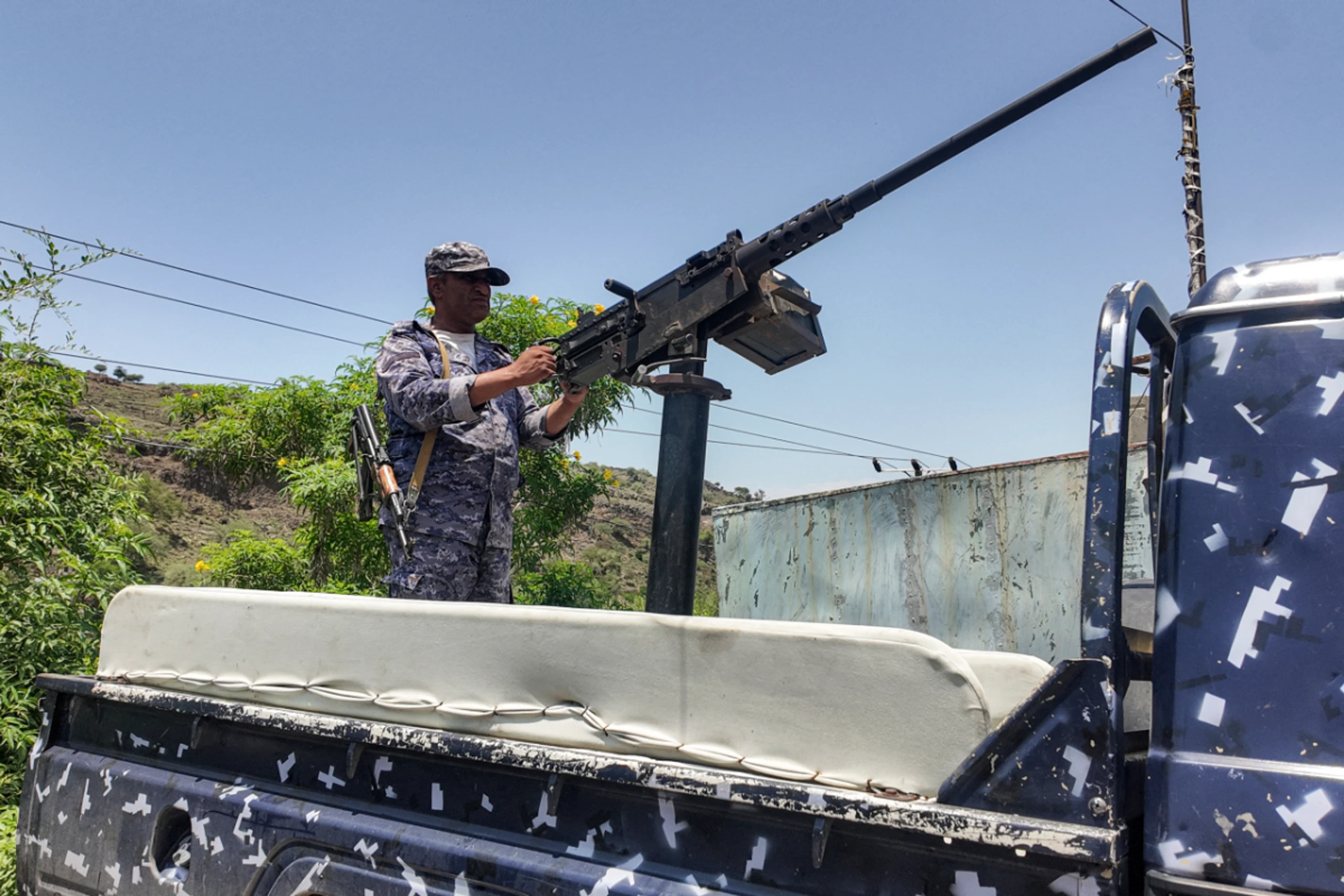 Jemens Regierungstruppen im Kampf gegen Houthi-Milizen (Archivbild)