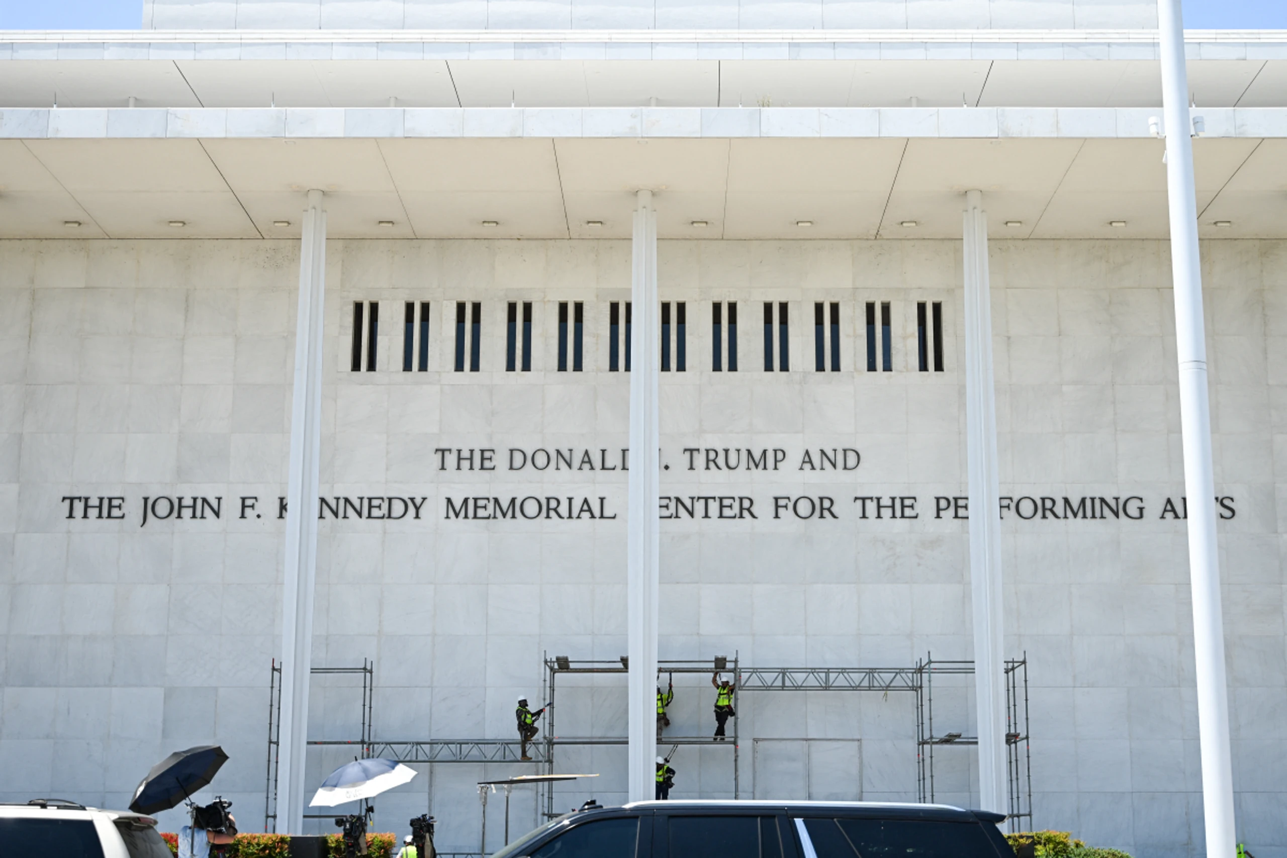 Trump spricht von dringend nötigen Renovierungsarbeiten