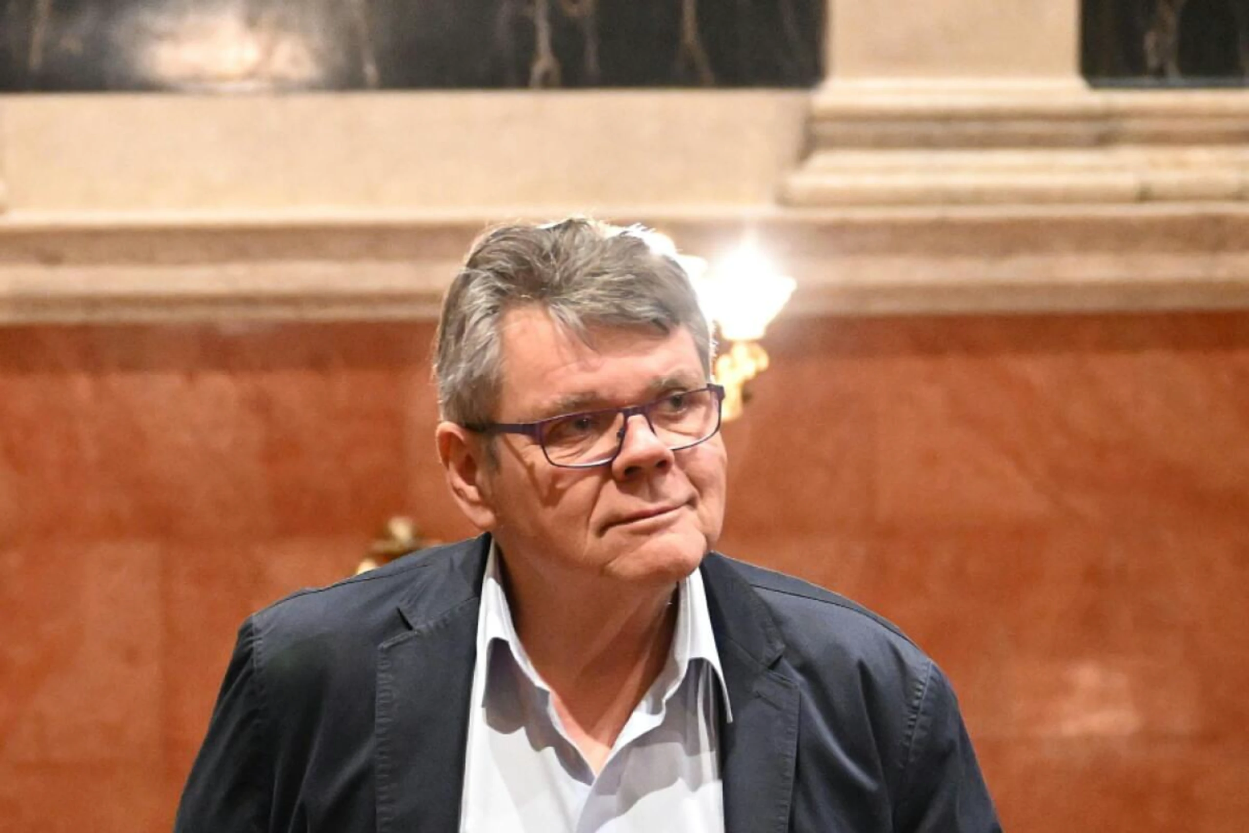 Katzian hält an Babler fest