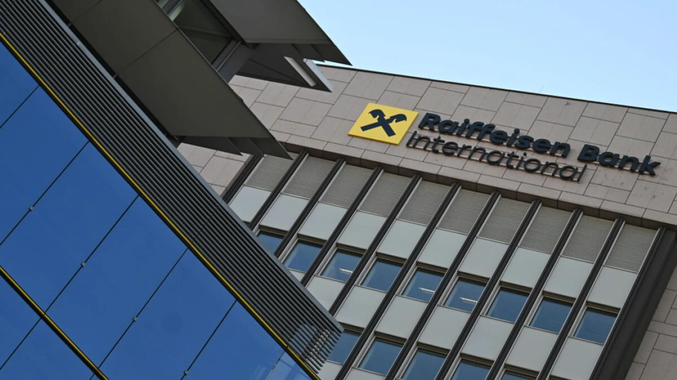© Themenbild, Apa, HELMUT FOHRINGER Zugang zu Krypto-Assets über App für RBI-CEE-Netzwerkbanken
