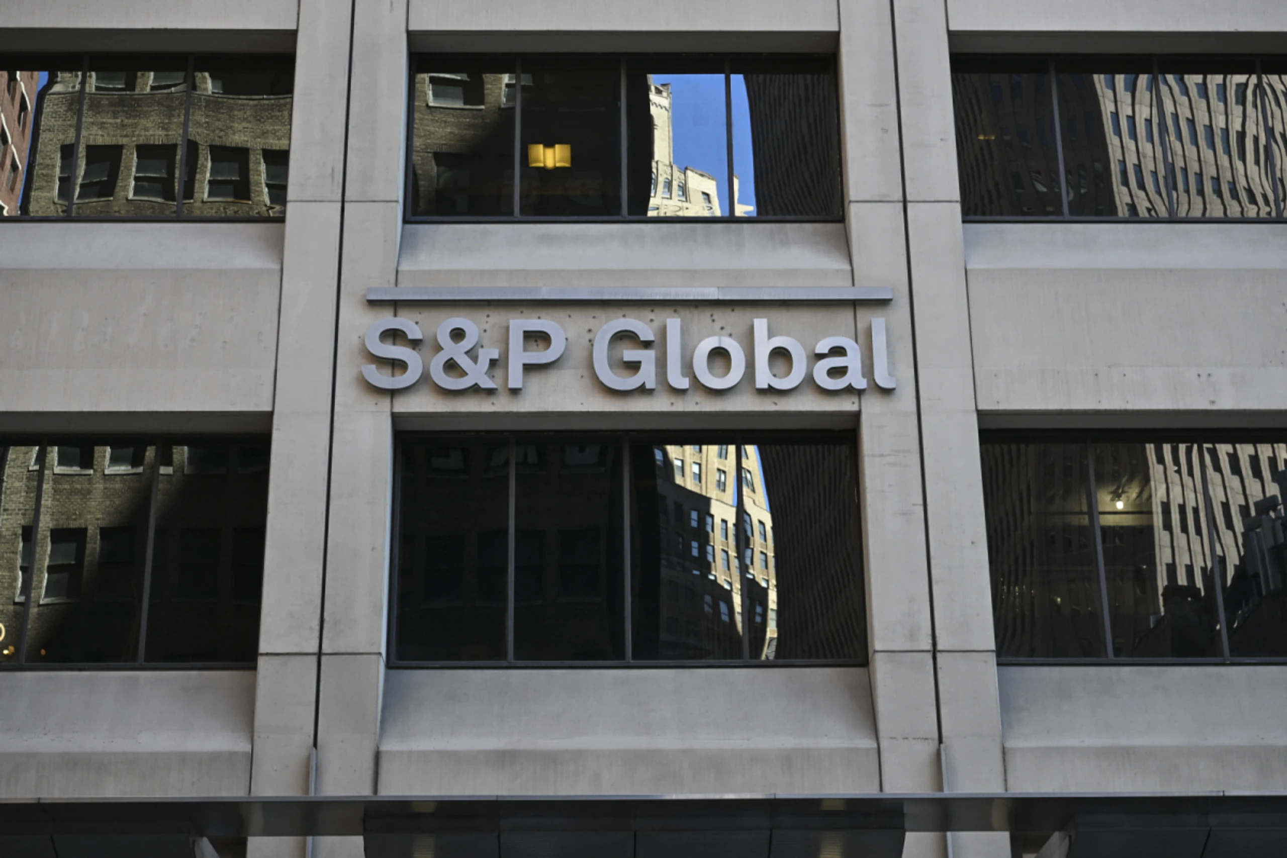 S&P Global erwartet Dämpfer bei Neueinstellungen