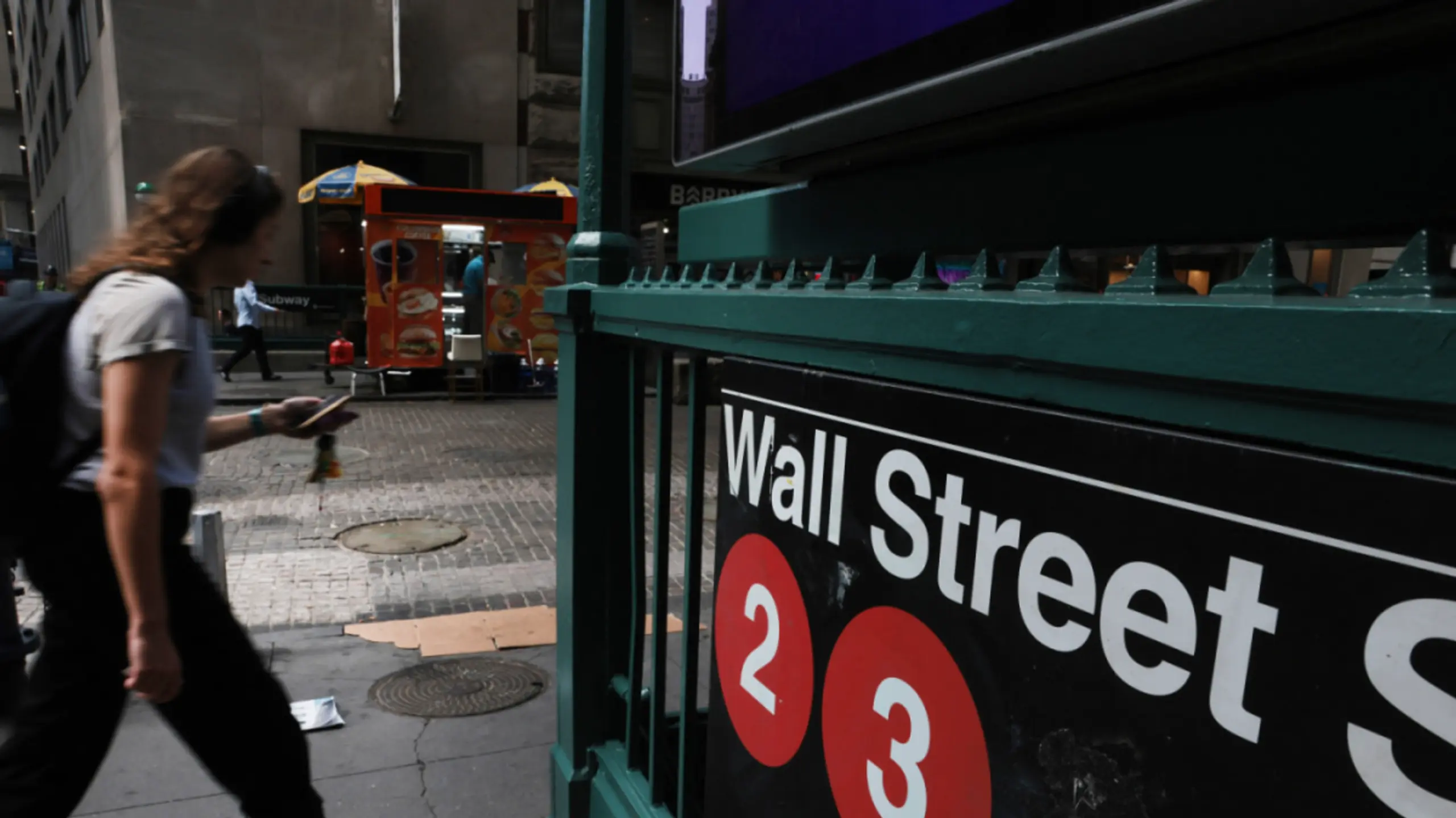 © GETTY IMAGES NORTH AMERICA, SPENCER PLATT, Apa Dow Jones verliert 0,7 Prozent