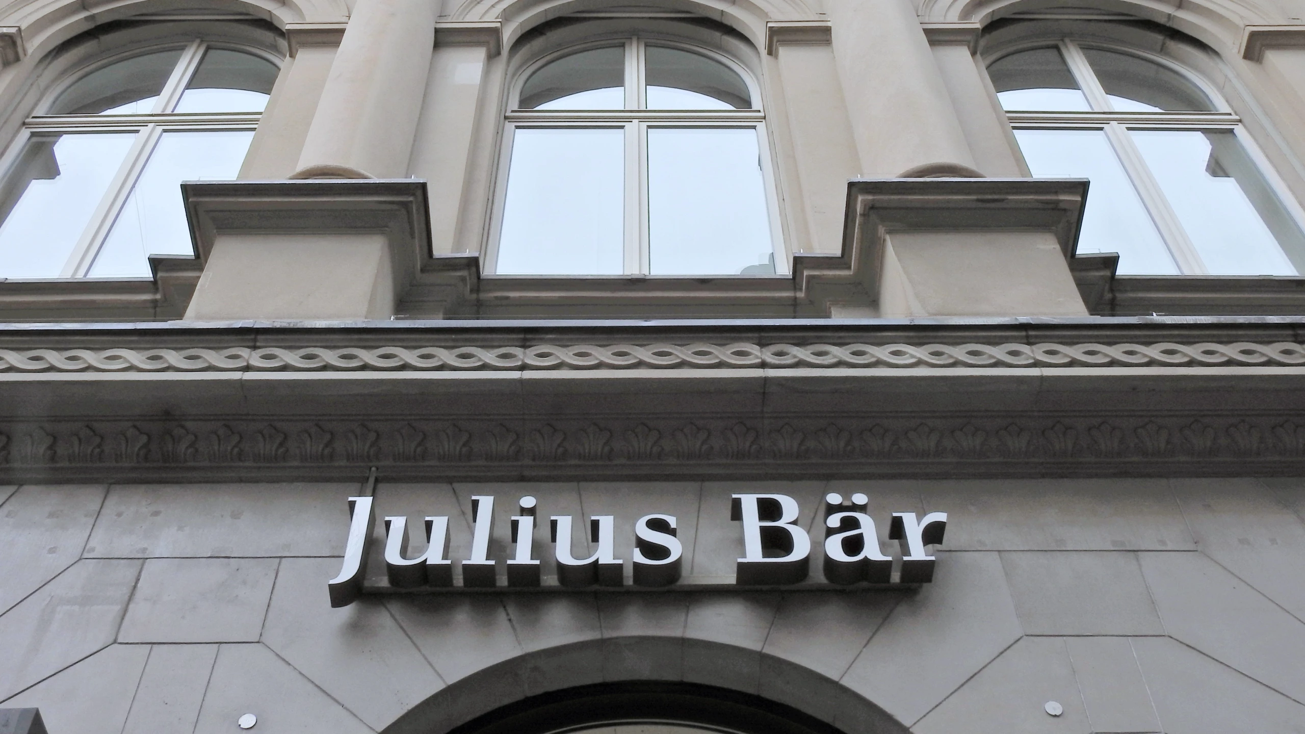 Signa-Kredite: Bank Julius Bär von Finanzmarktaufsicht scharf gerügt