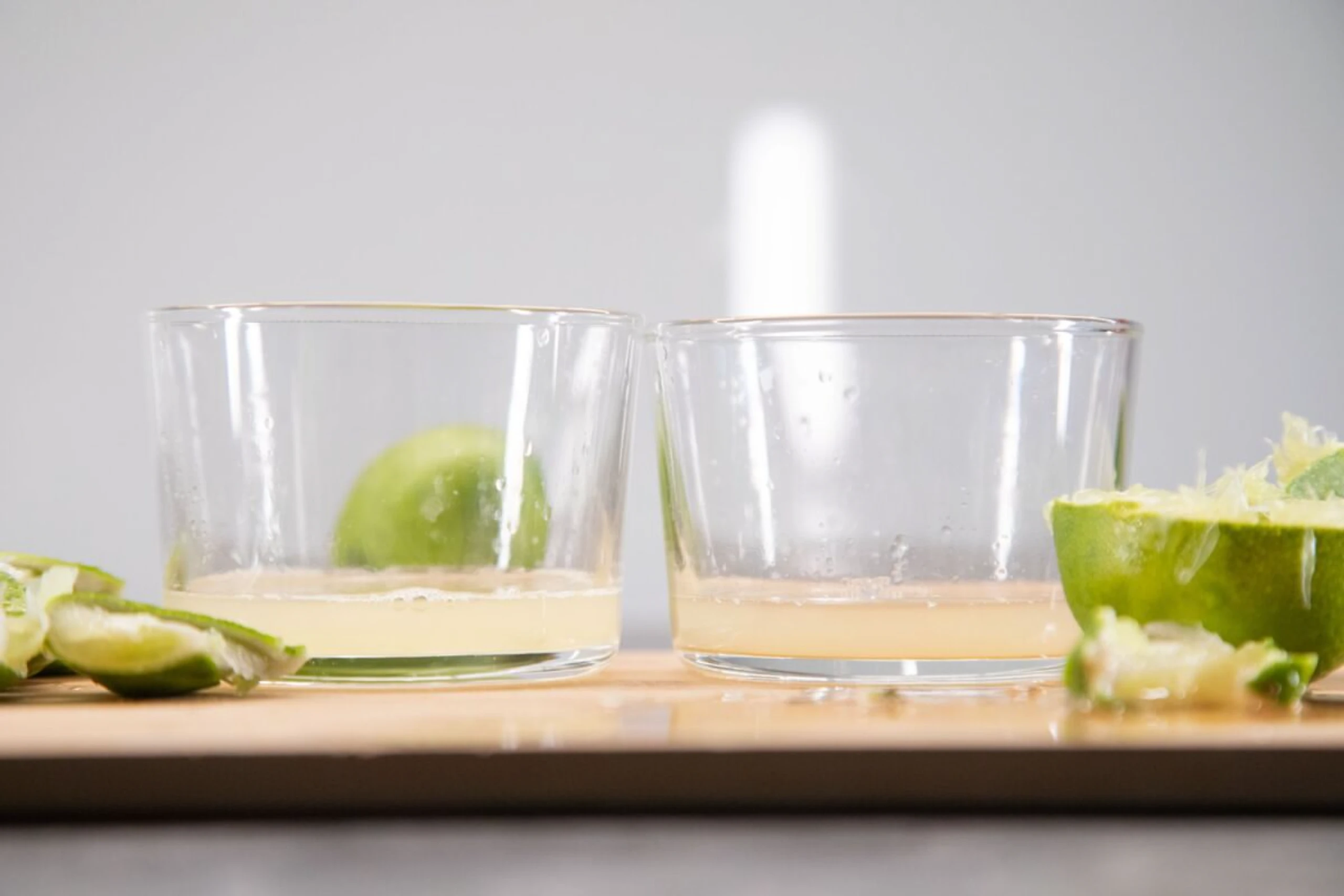 Fazit: Am Ende landet aber ungefähr gleich viel Saft im Glas