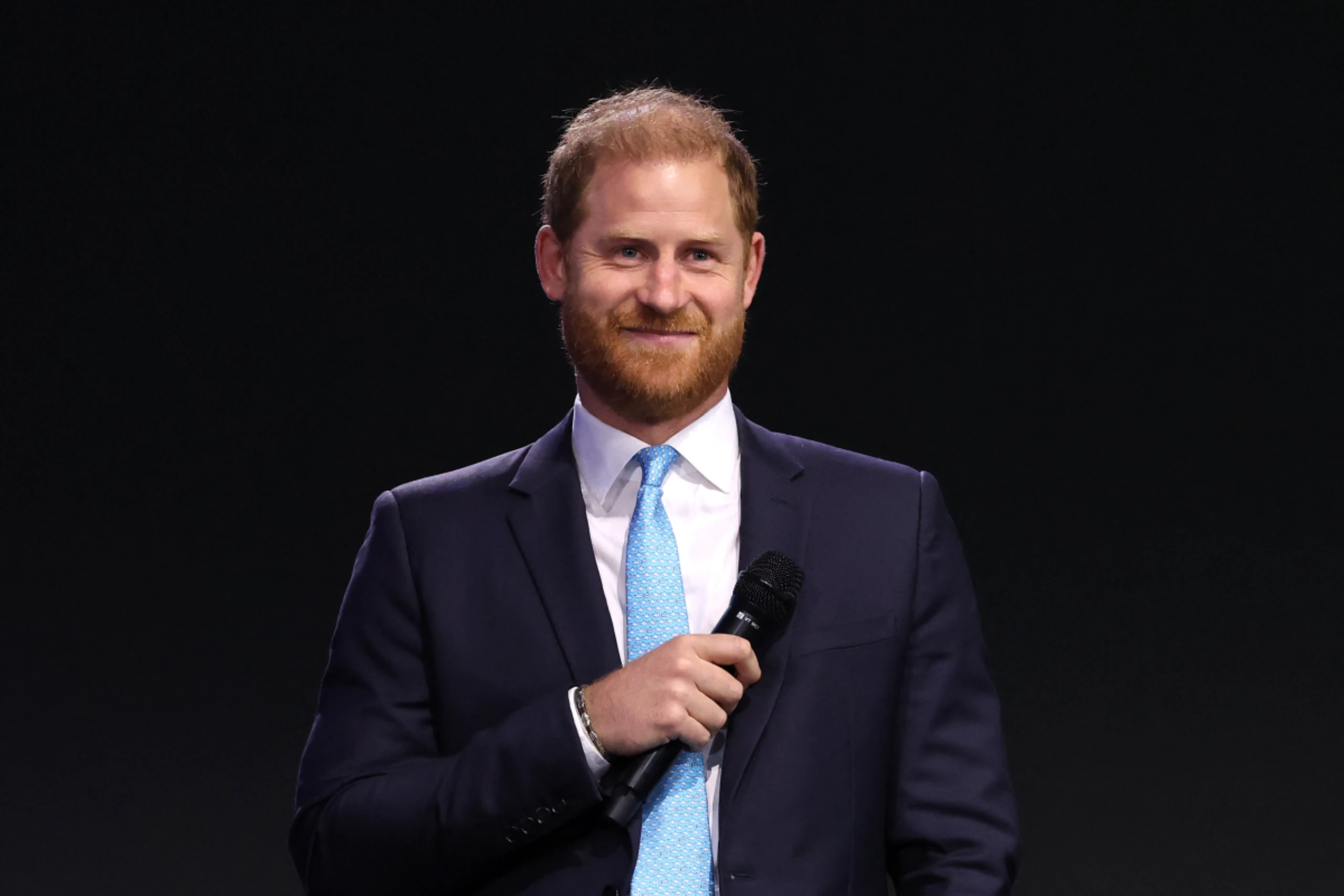 Paparazzi vor Schule - Harry unglücklich