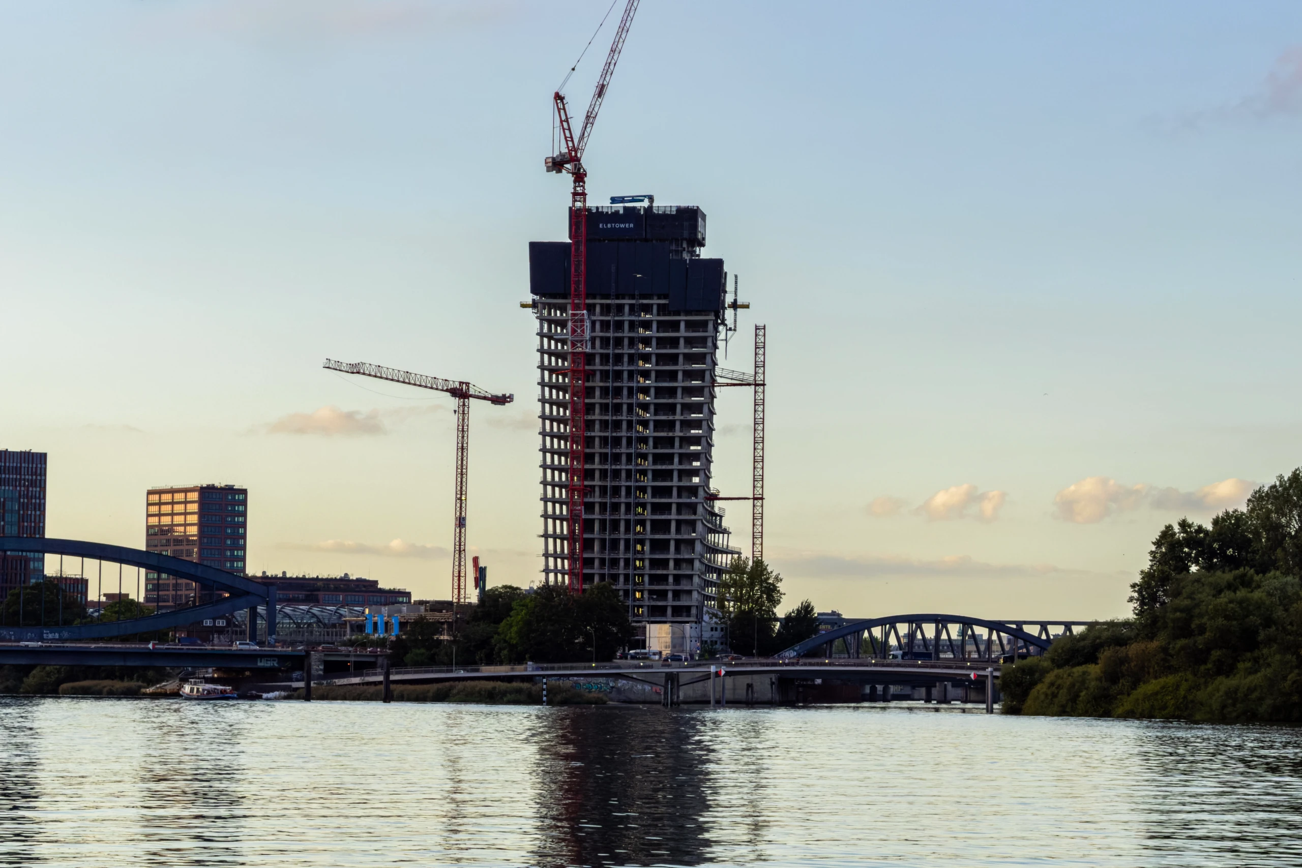 Elbtower: Wer den Benko-Turm fertigbauen will – und woran es noch scheitert