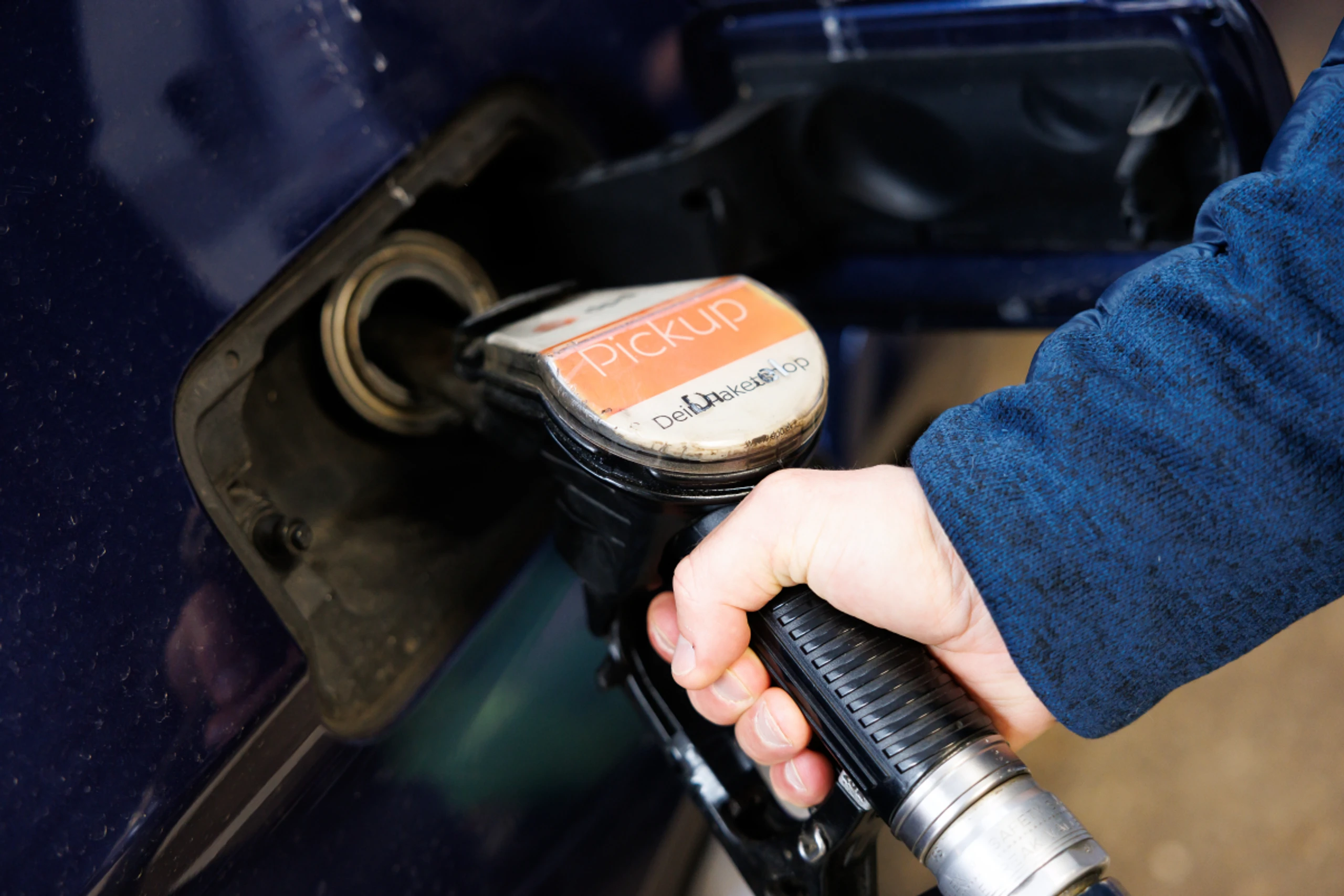 Tanken ist gestern noch einmal ein wenig teurer geworden.