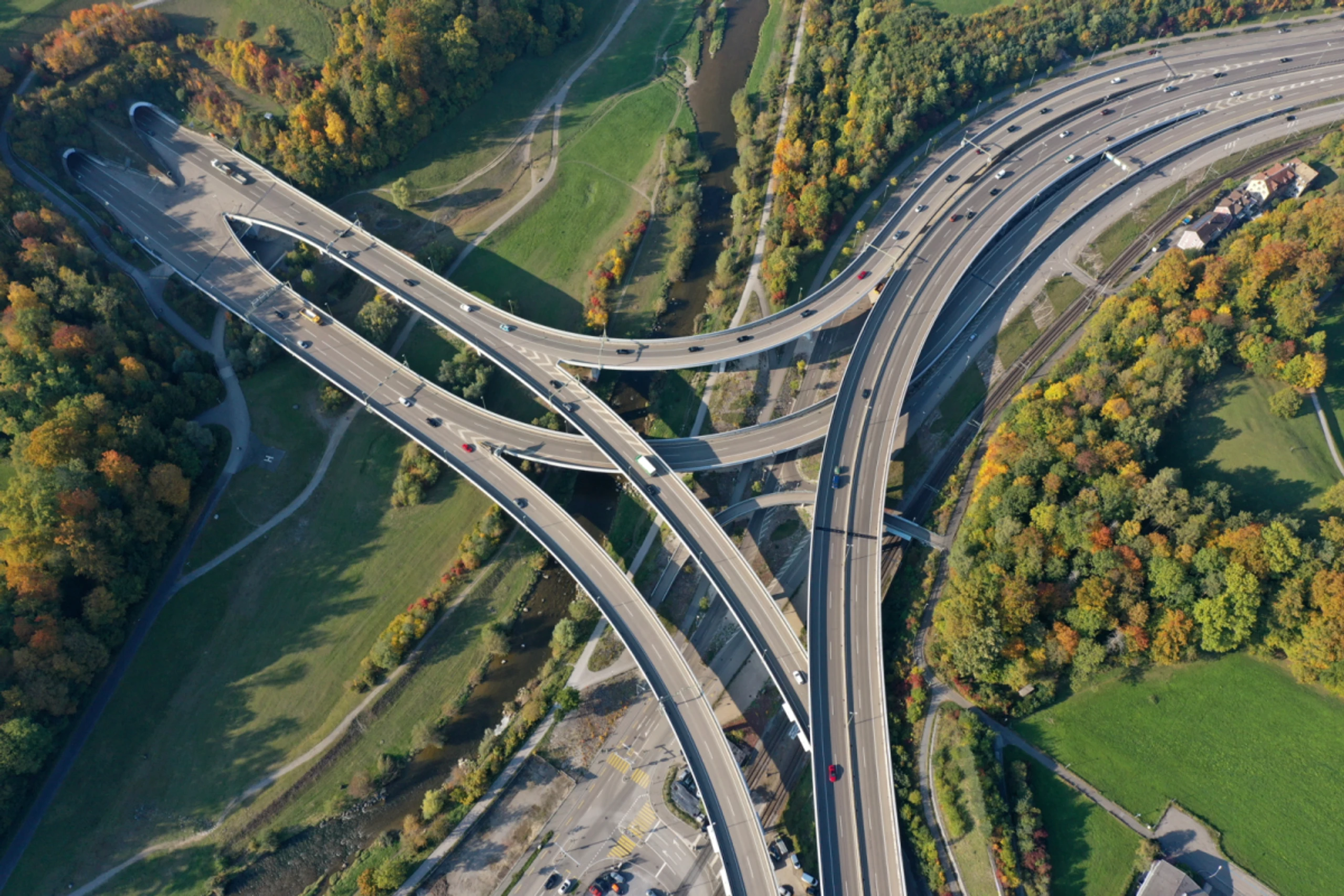 California State Route 91 ist eine wichtige Ost-West-Autobahn