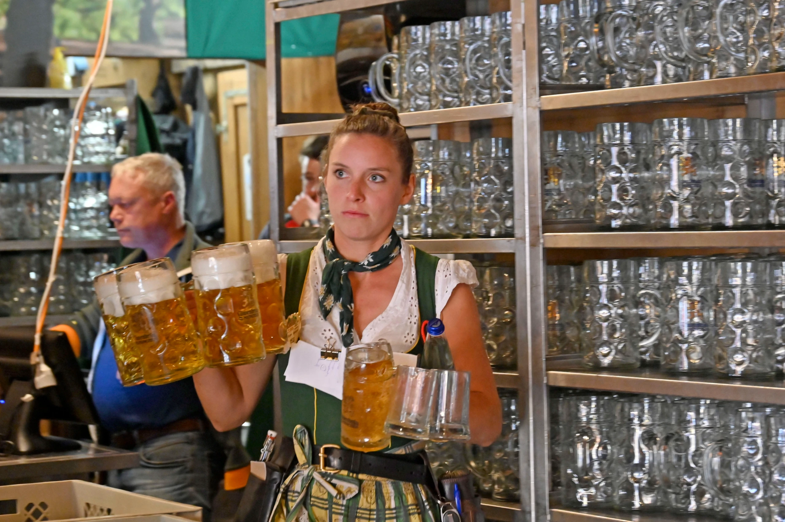 Oktoberfest 2026: Rekordbesuch und 6,7 Millionen Maß Bier