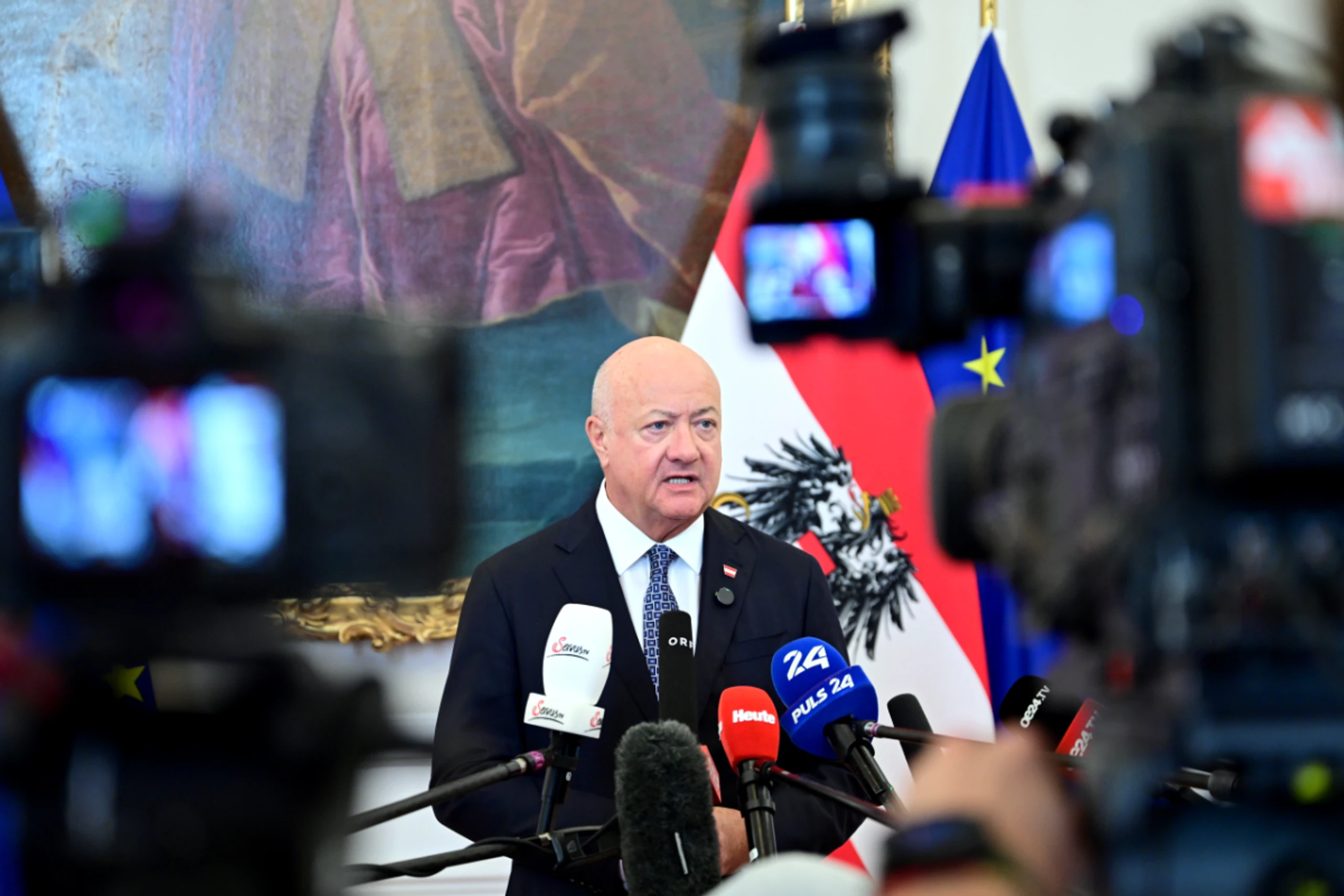 ÖVP und NEOS halten an Regierungsprogramm fest