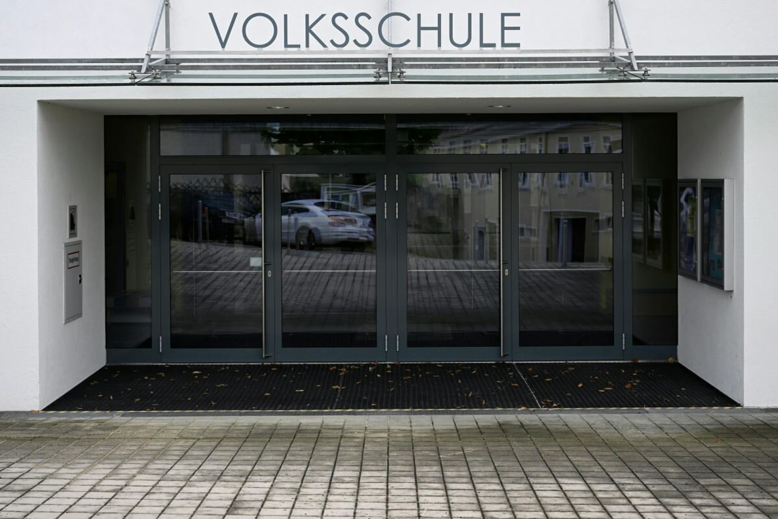 Neue Plattform mit Daten und Leistungsergebnissen von Schulen startet
