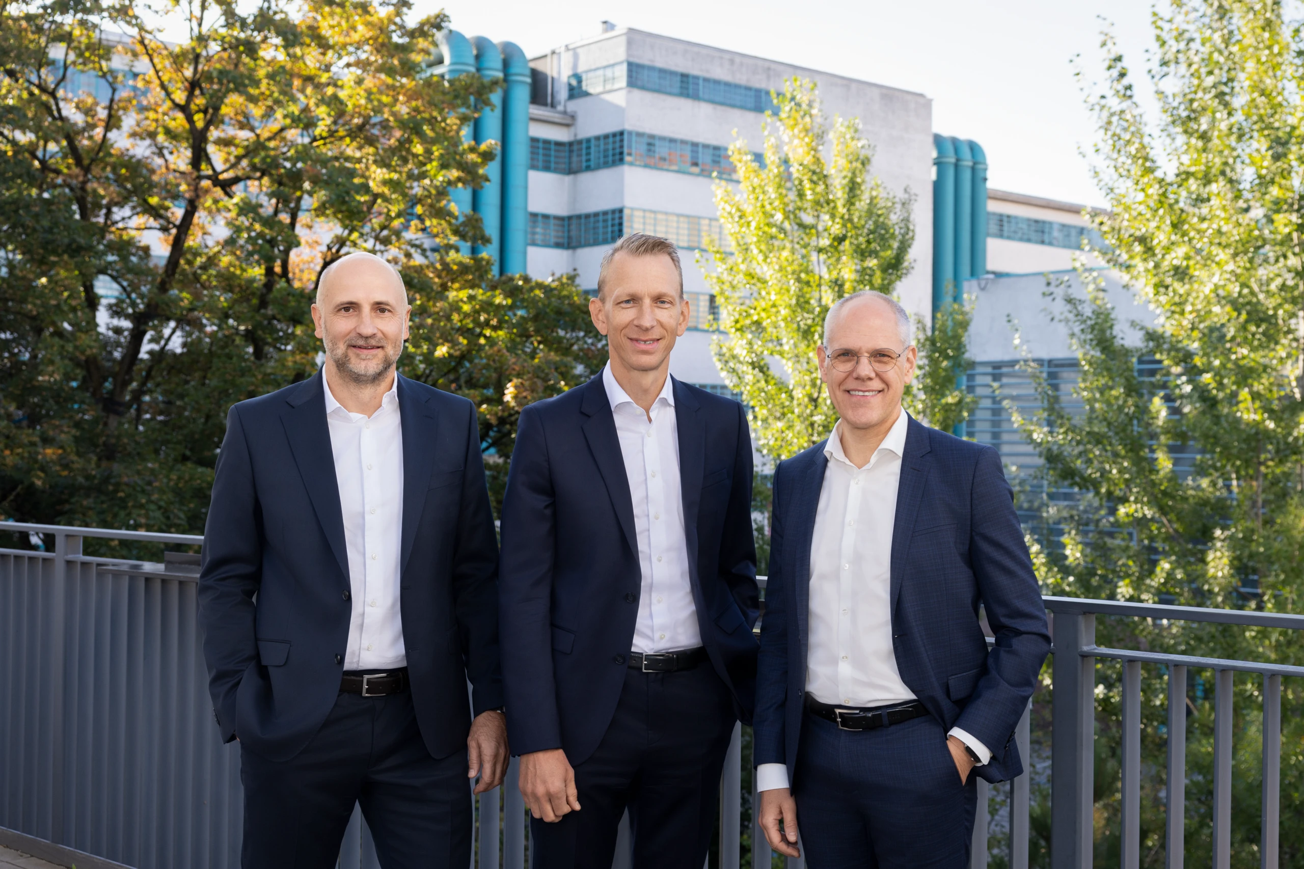 Christoph Wolkerstorfer, Sebastian Wolf und Henry Puhl vom Vorstand der TGW Logistics