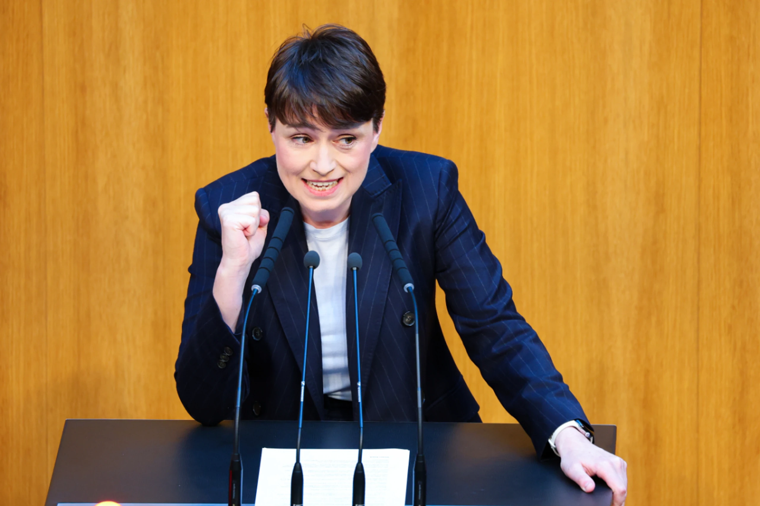 Grünen-Vizeklubchefin Sigrid Maurer plant einen Dringlichen Antrag