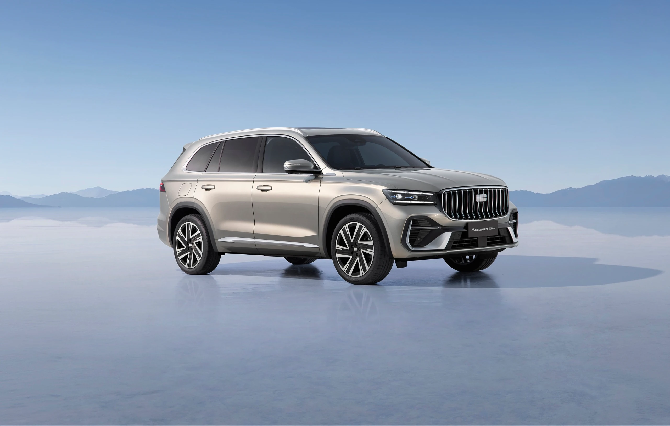 Geely Monjaro EM-i: Plug-in-Hybrid-SUV mit 334 PS kommt 2027 nach Österreich