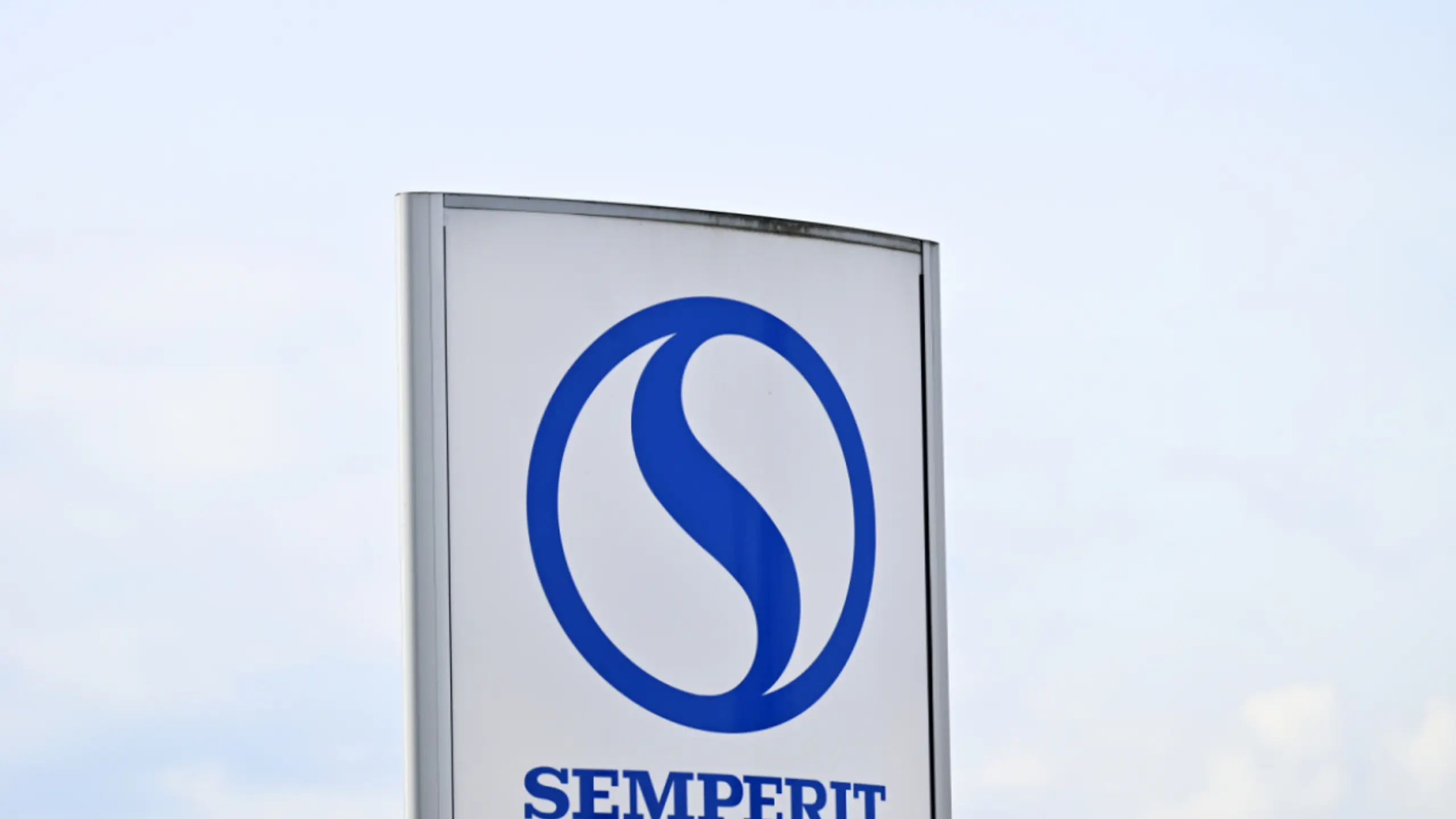 © HANS KLAUS TECHT, Themenbild, Apa Verbesserte Aussichten für Semperit