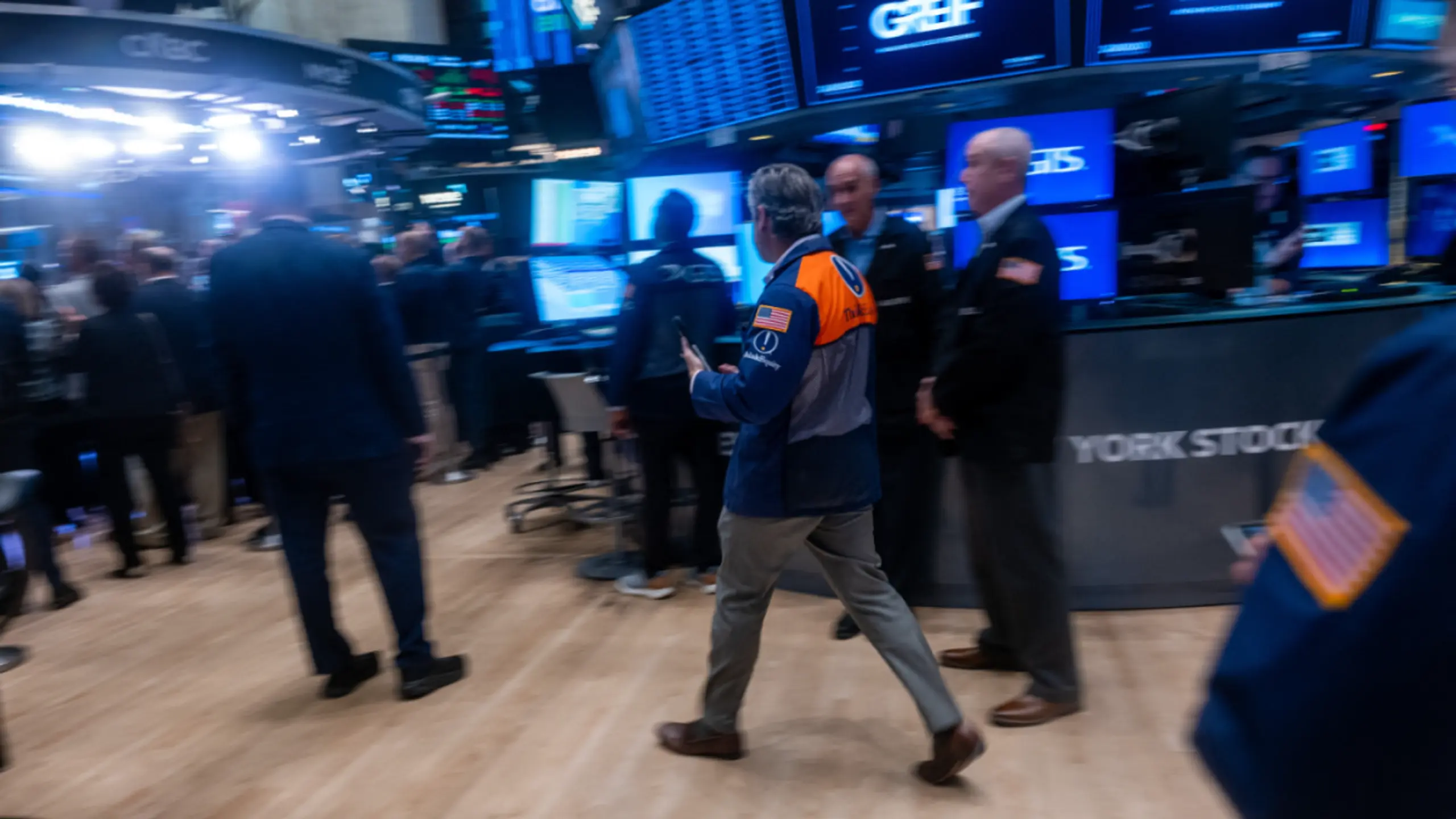 © GETTY IMAGES NORTH AMERICA, SPENCER PLATT, Apa Techtitel am Donnerstag im Abwärtstrend