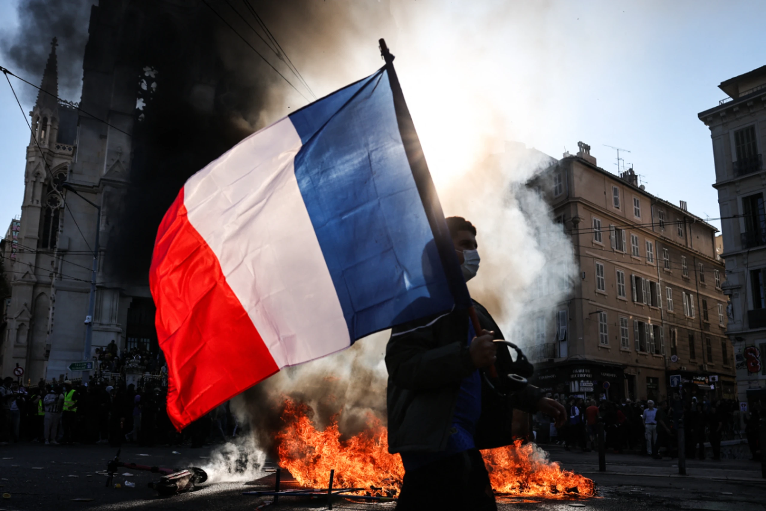 Straßenproteste in Marseille und ganz Frankreich