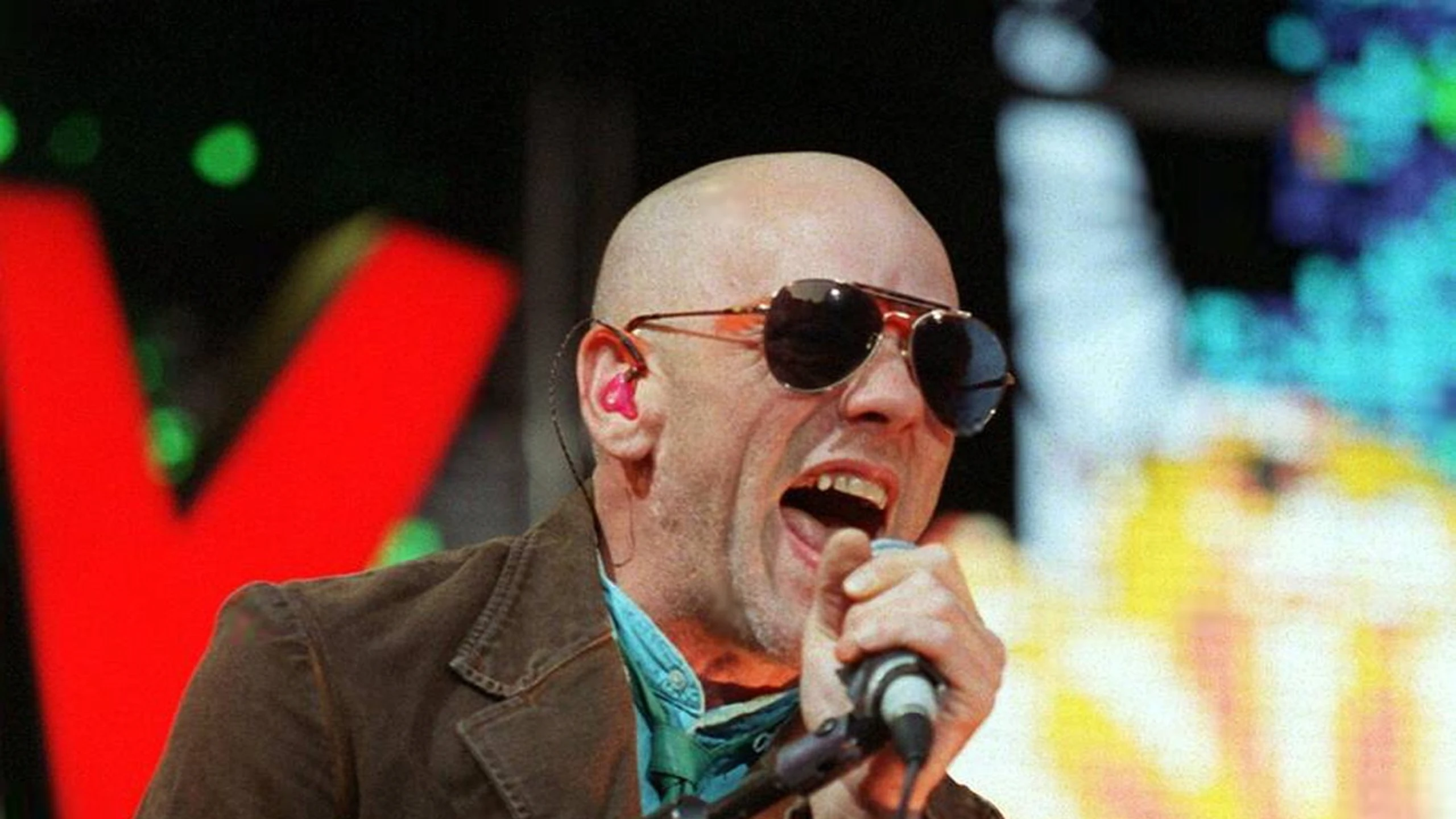 R.E.M. : Perfect Square