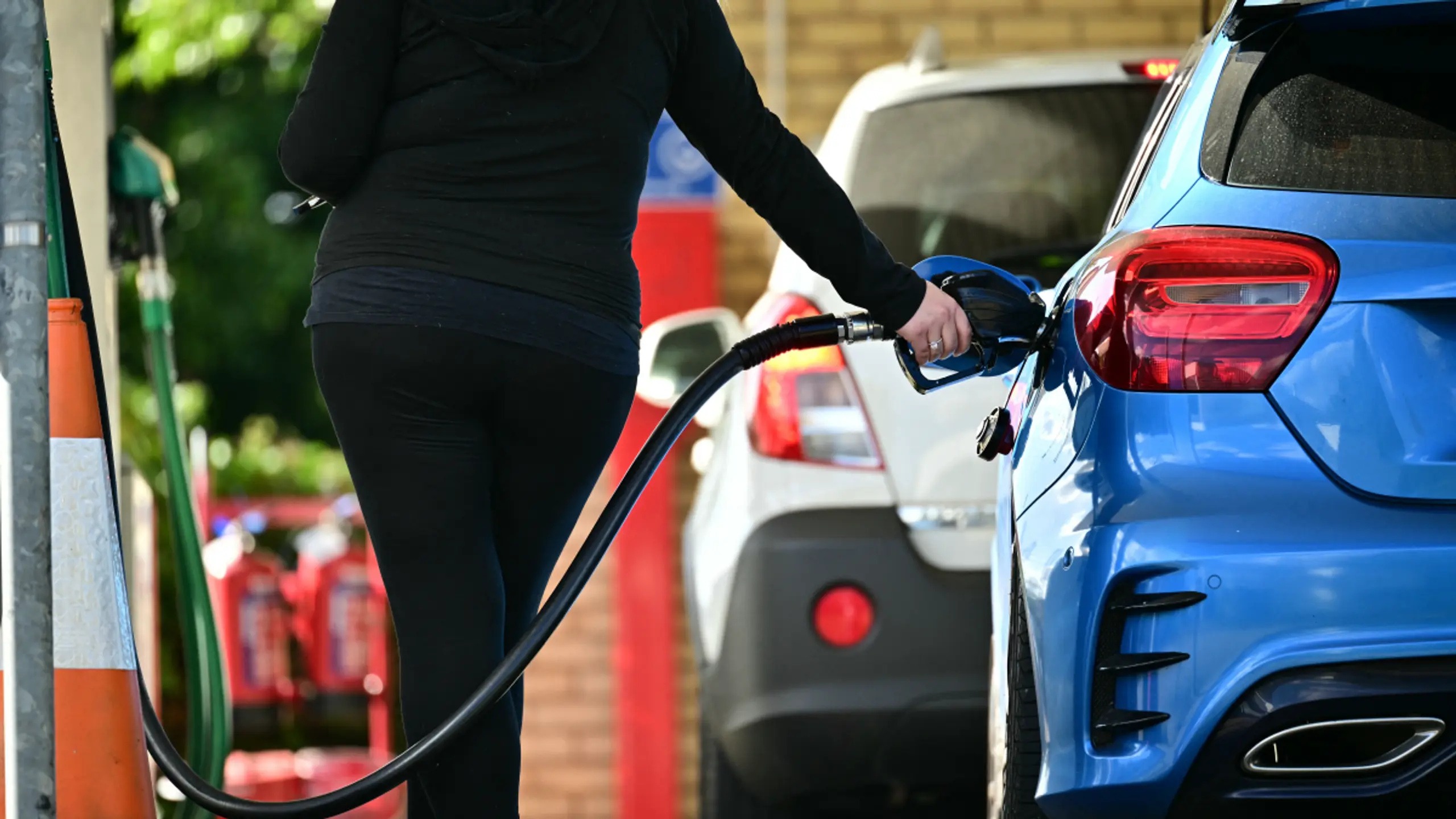 © AFP, BEN STANSALL, Apa Treibstoffpreise als Inflationstreiber auch in Großbritannien