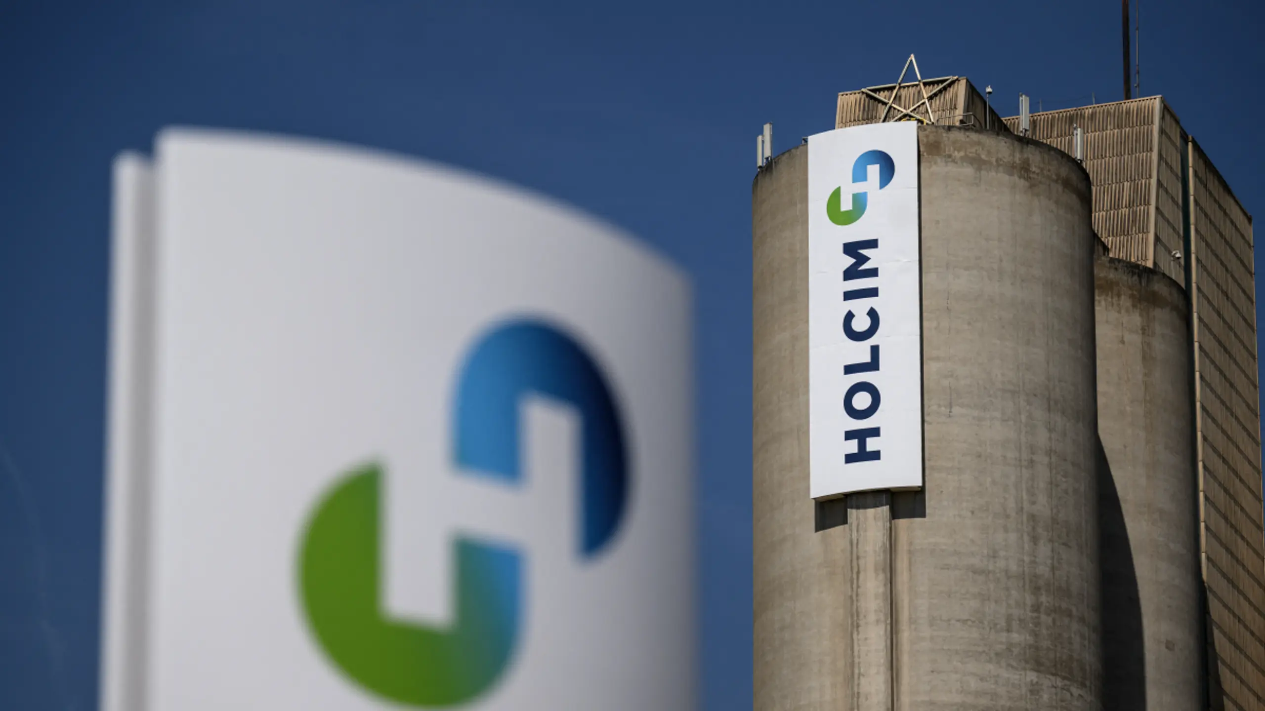 © AFP, FABRICE COFFRINI, Apa Holcim steigerte Umsatz auf 4,66 Mrd. Franken