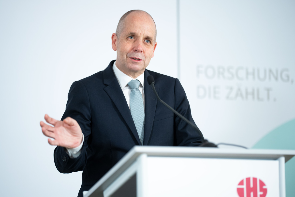 IHS-Chef Holger Bonin