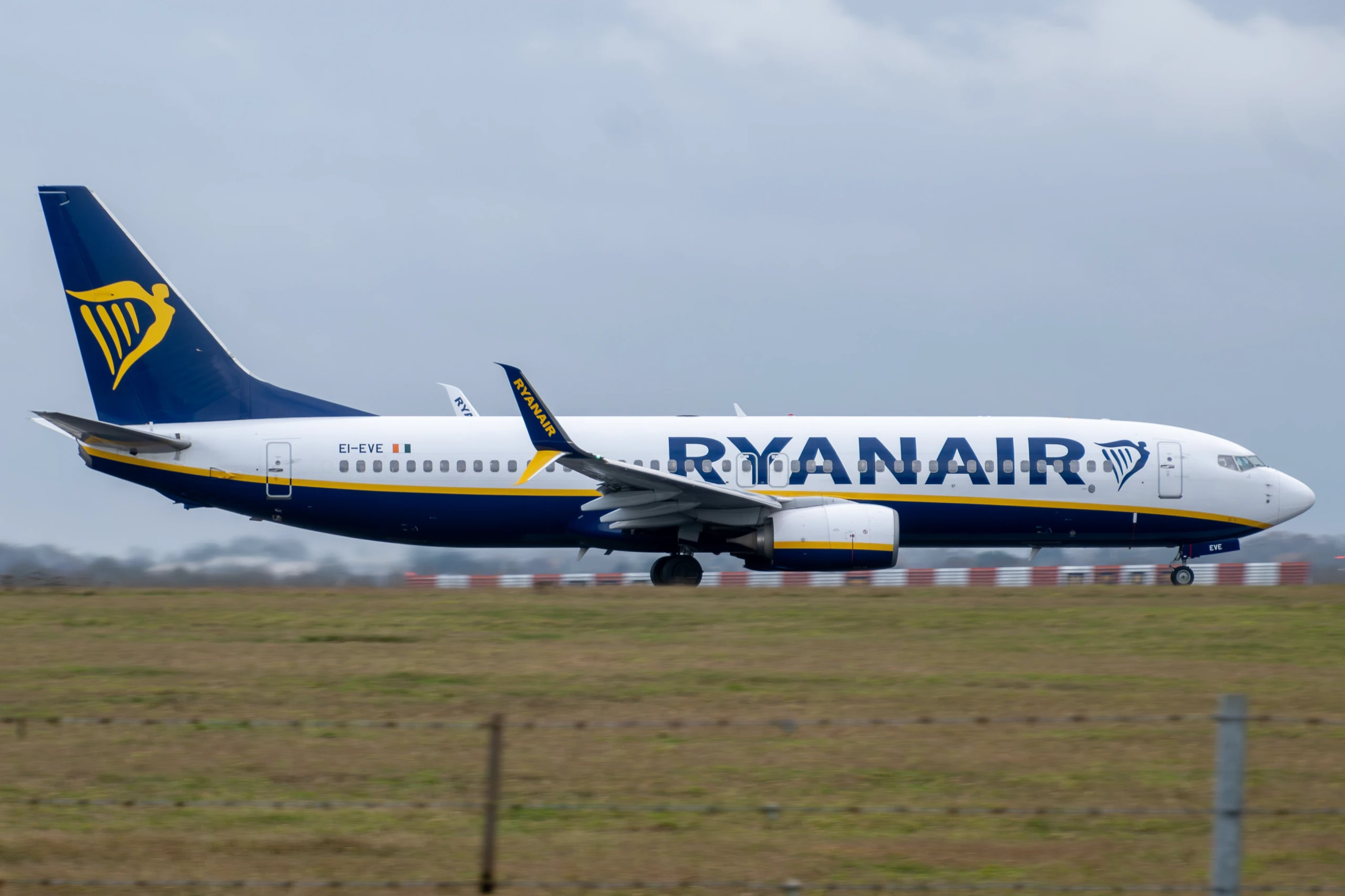 Ryanair Boeing 737 auf dem Rollfeld