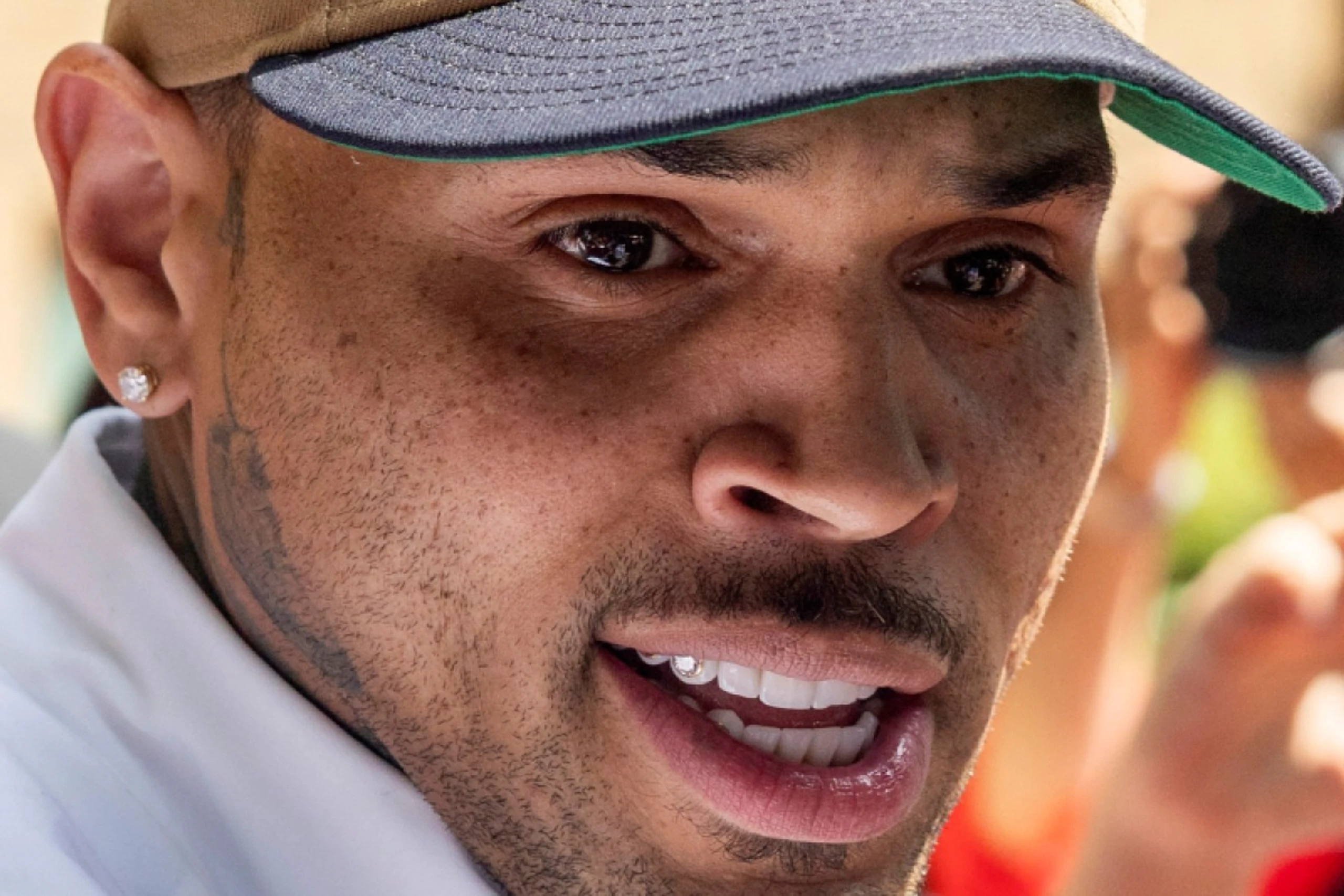 Chris Brown kam mit einer Bewährungsstrafe davon