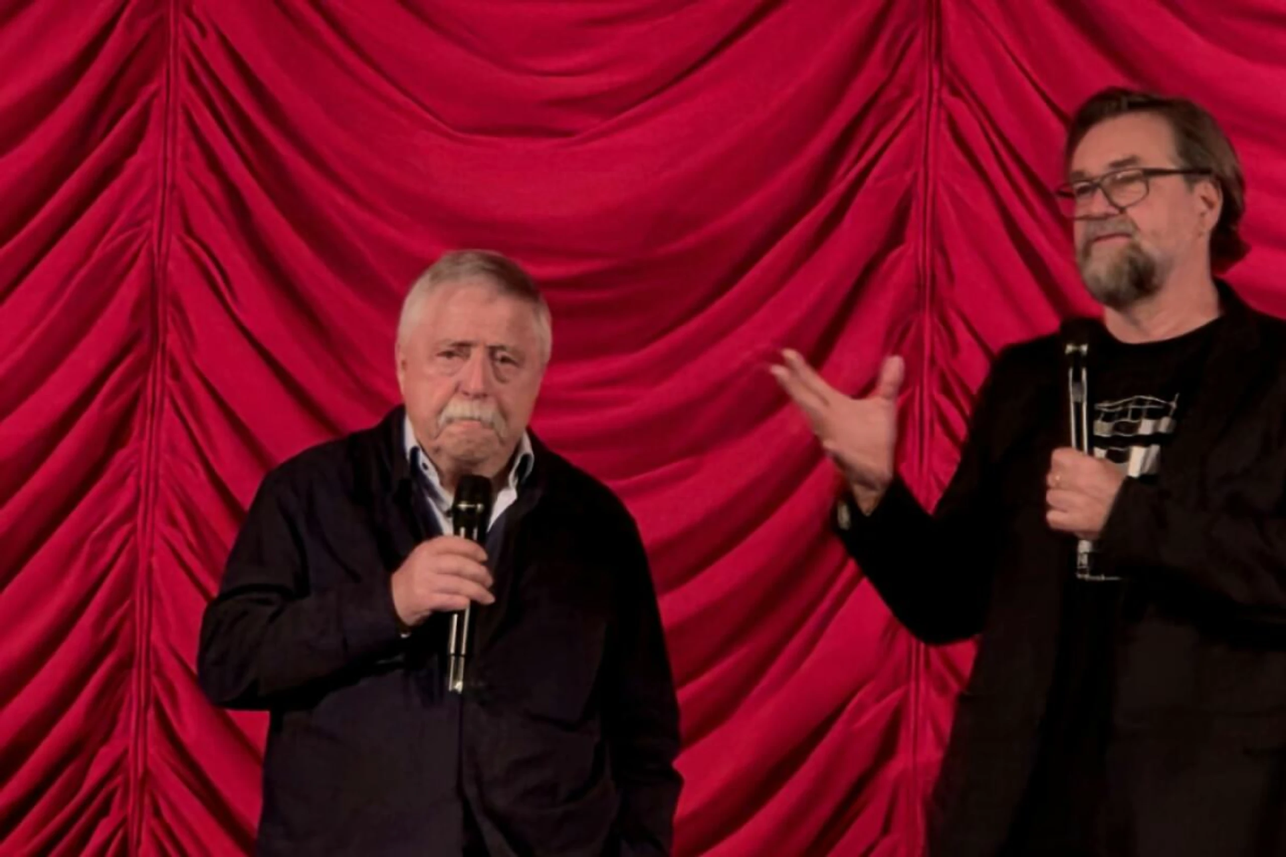 Wolf Biermann und sein Regisseur Jens Meurer in Wien