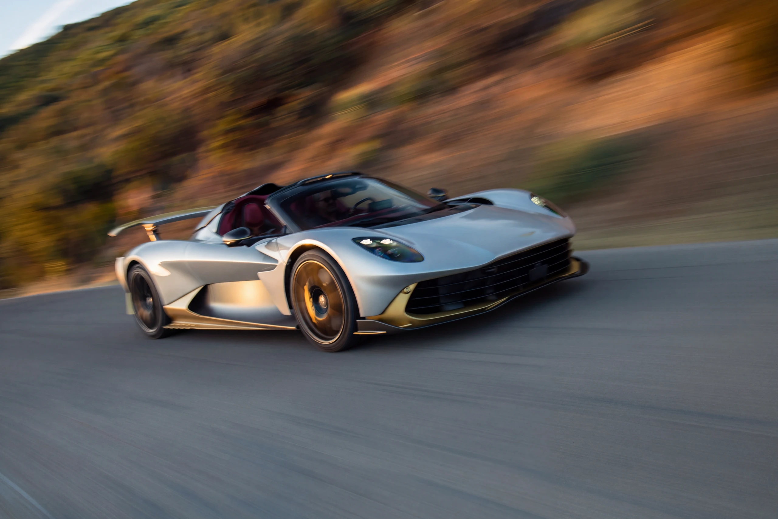 Aston Martin Valhalla Spider: 1.079 PS und 350 km/h ohne Dach