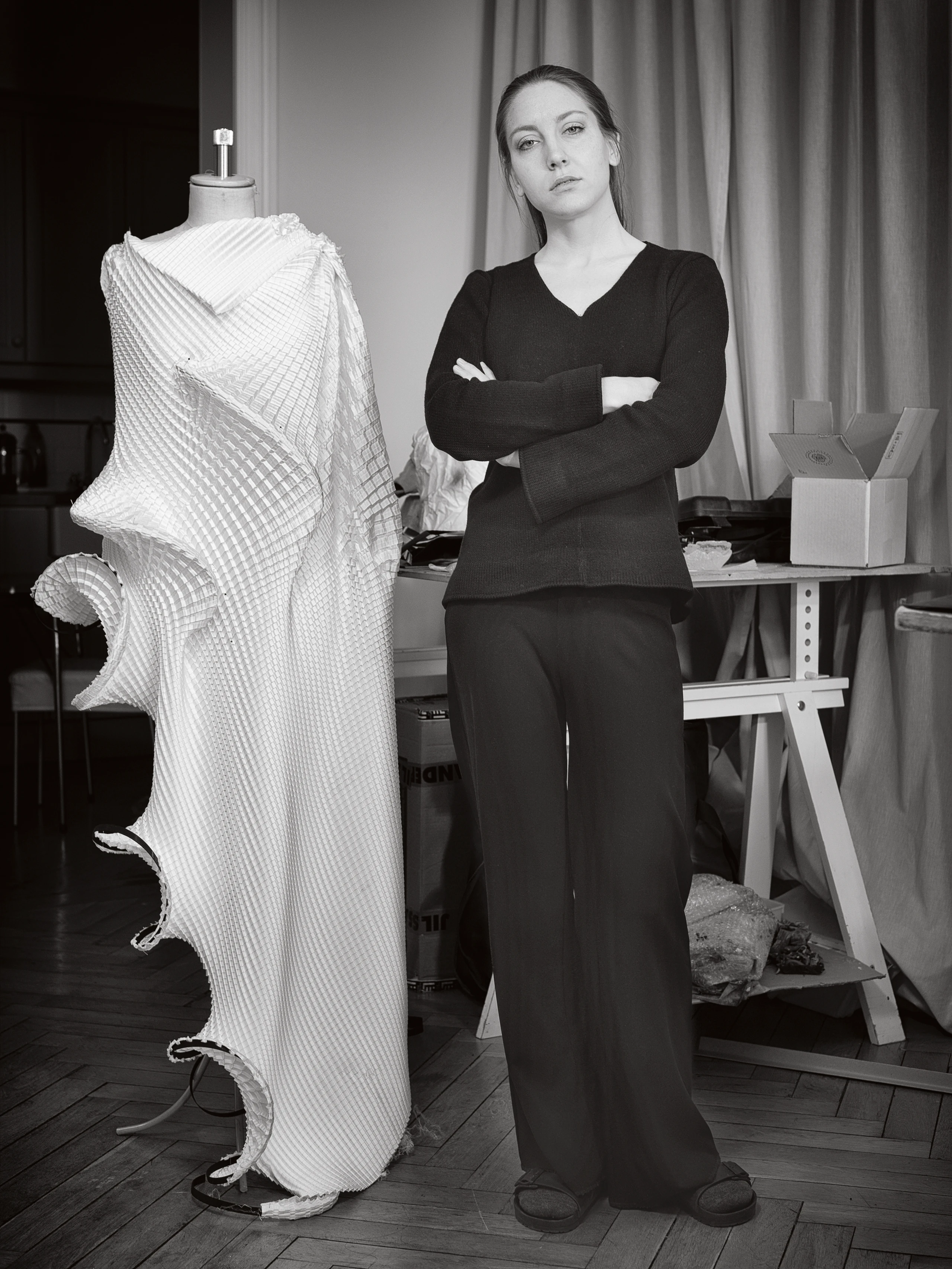 Flora Miranda: Wie die Designerin mit Hightech die Modewelt revolutioniert