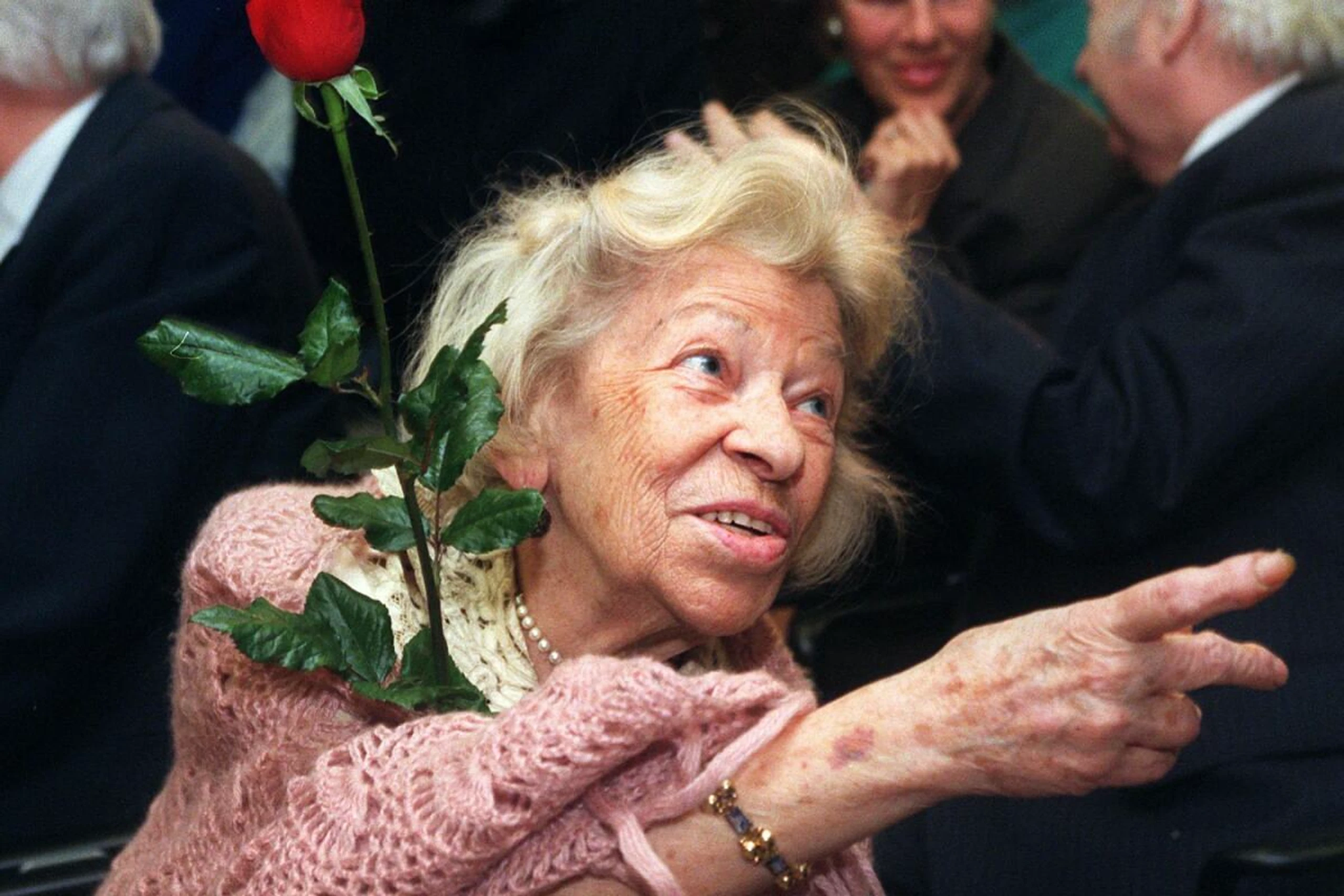 Jeannie Ebner 1998 bei ihrem 80. Geburtstag