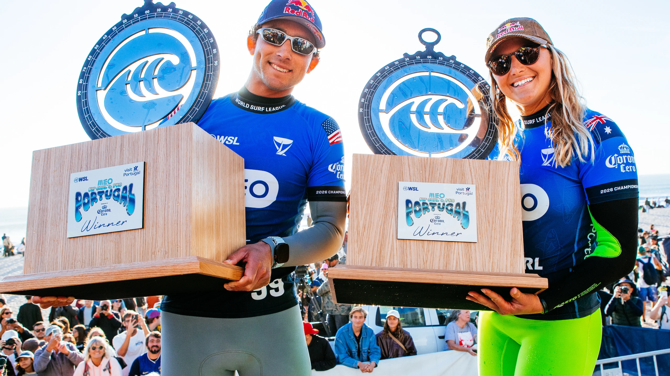 © Damien Poullenot/World Surf League Blurred image background