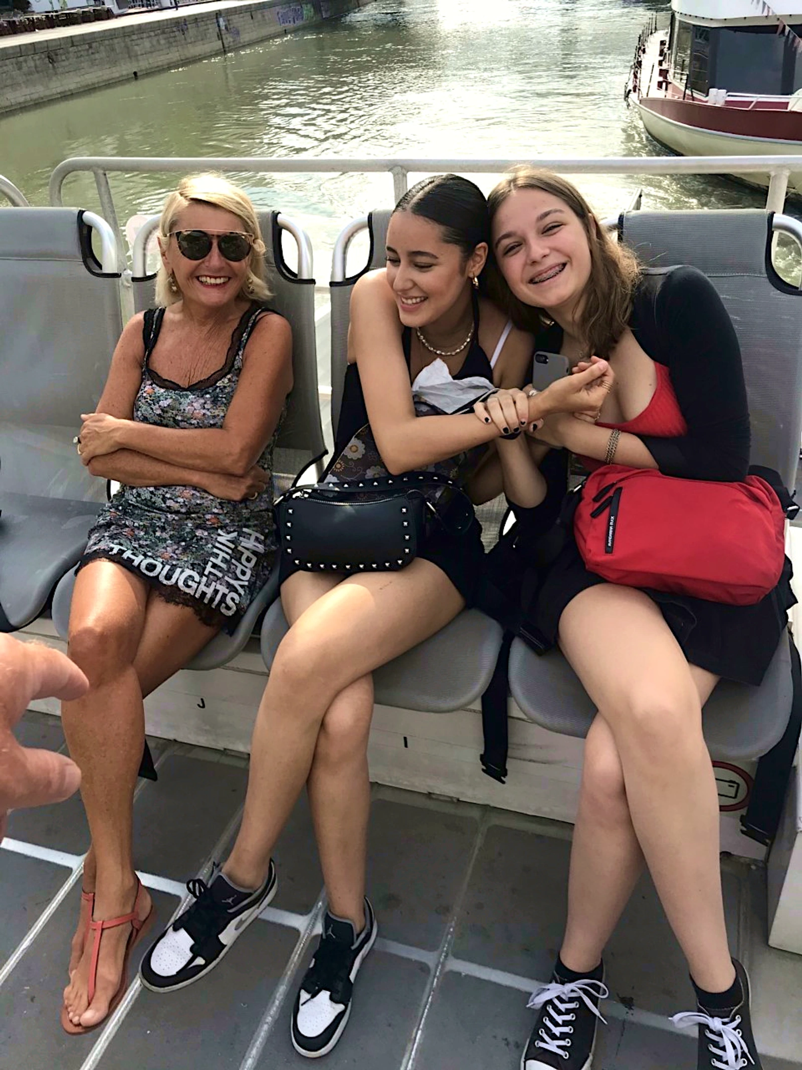 Im Twin City Liner nach Bratislava