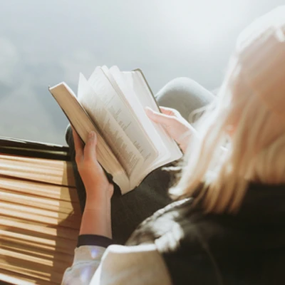 Leseabenteuer: Die besten Tipps des Bibliothekteams