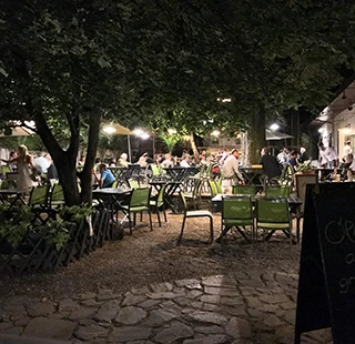 © Francesco in Grinzing