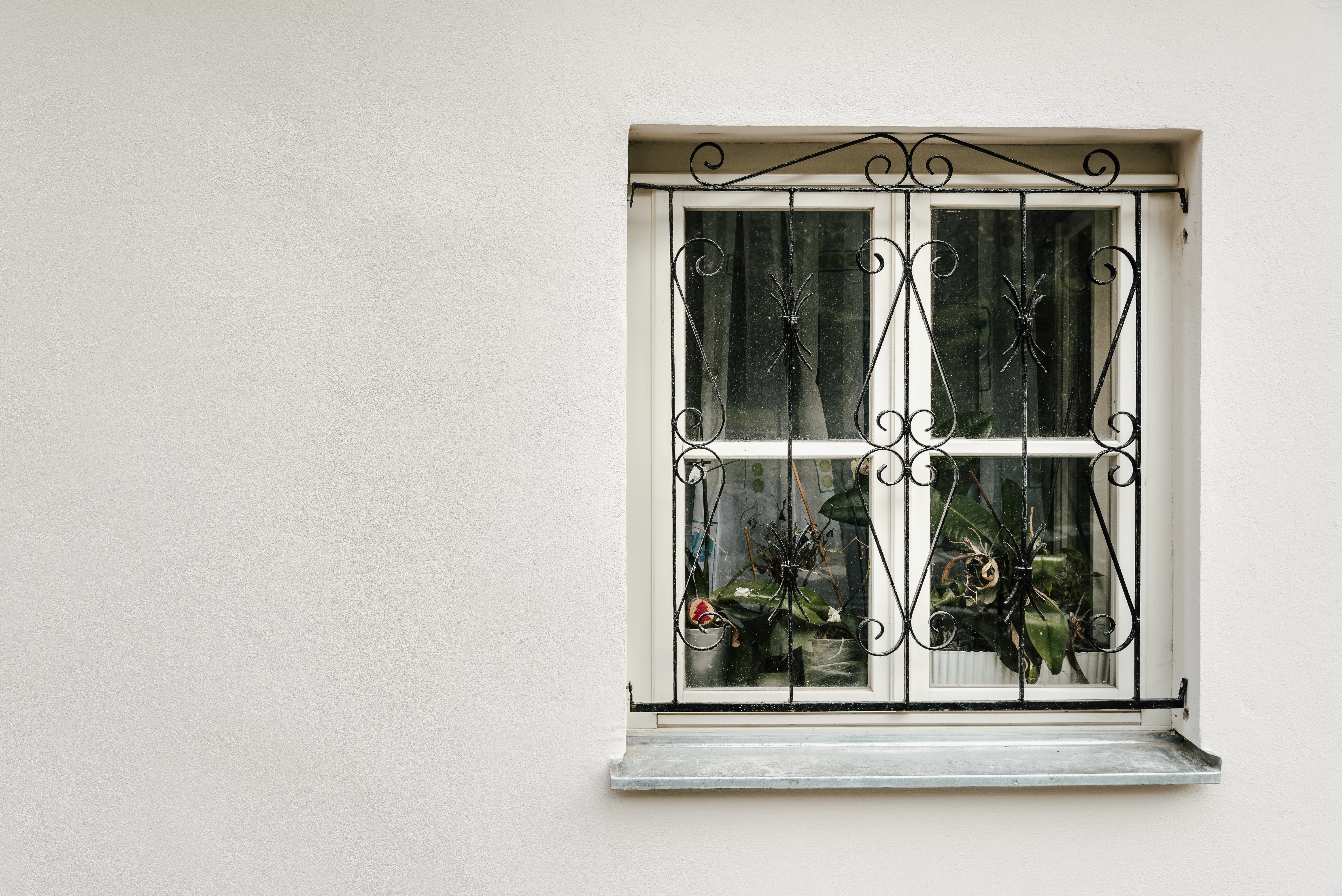 Fenster mit Gusseisen Fensterrahmen