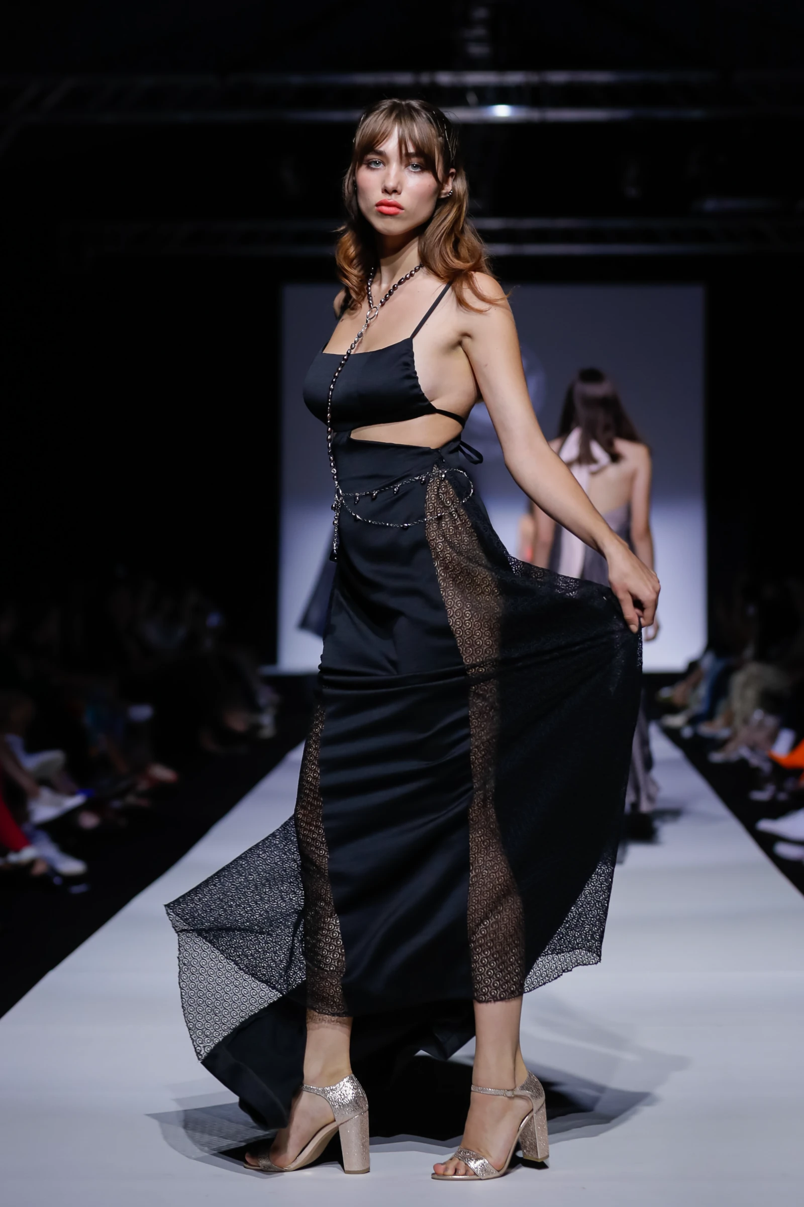 MQVFW23