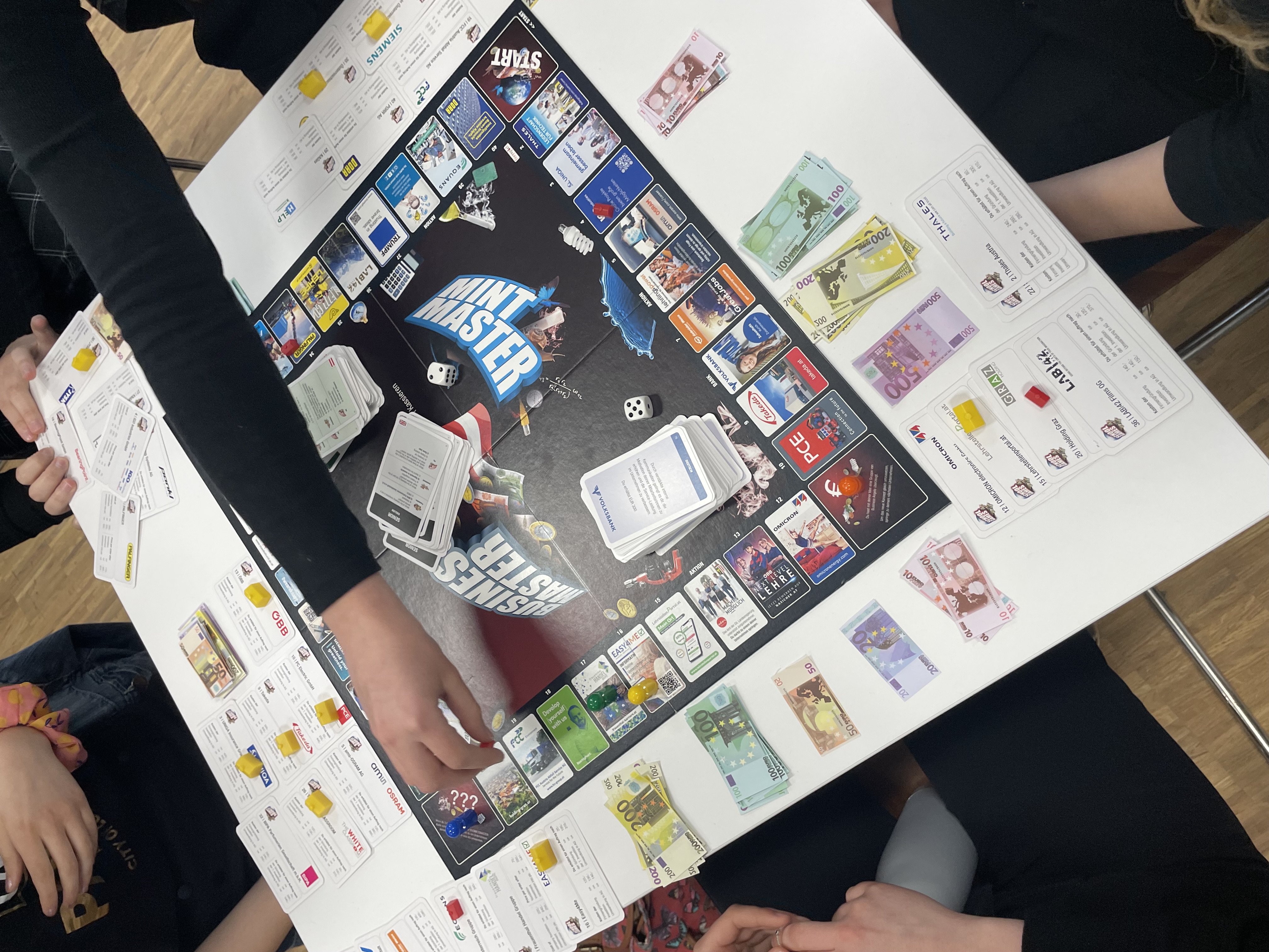Schoolgame