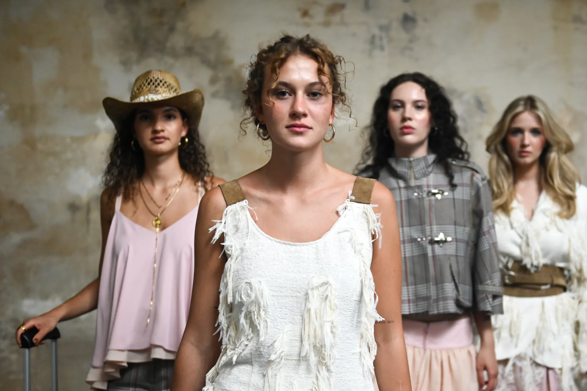 Titelbild_wear the city