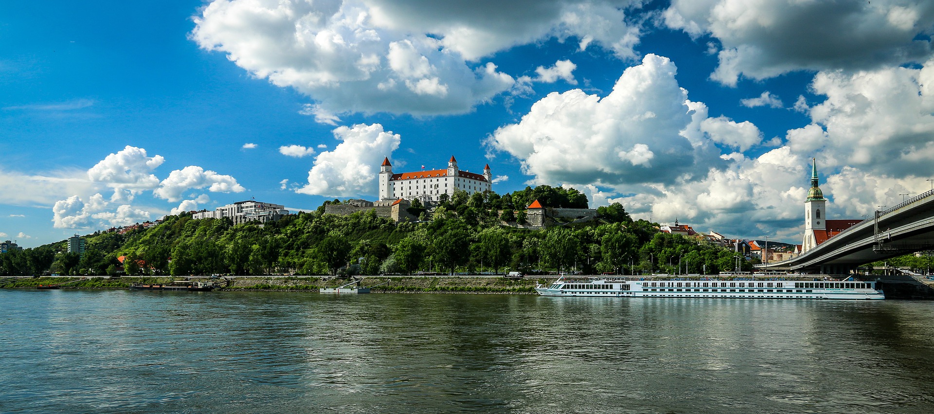 Titelbild Bratislava